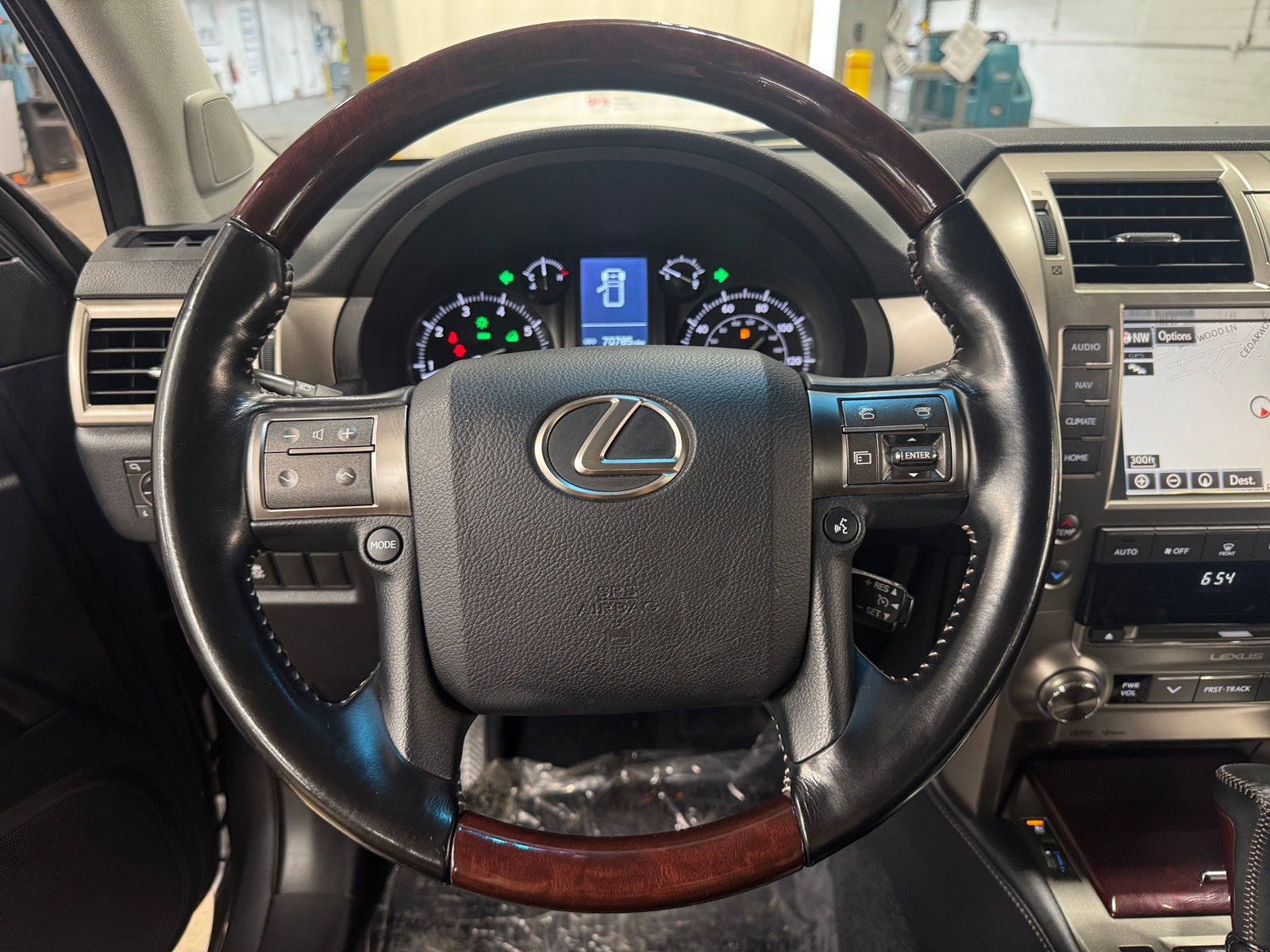 Thumbnail: 2018 Lexus GX - 4