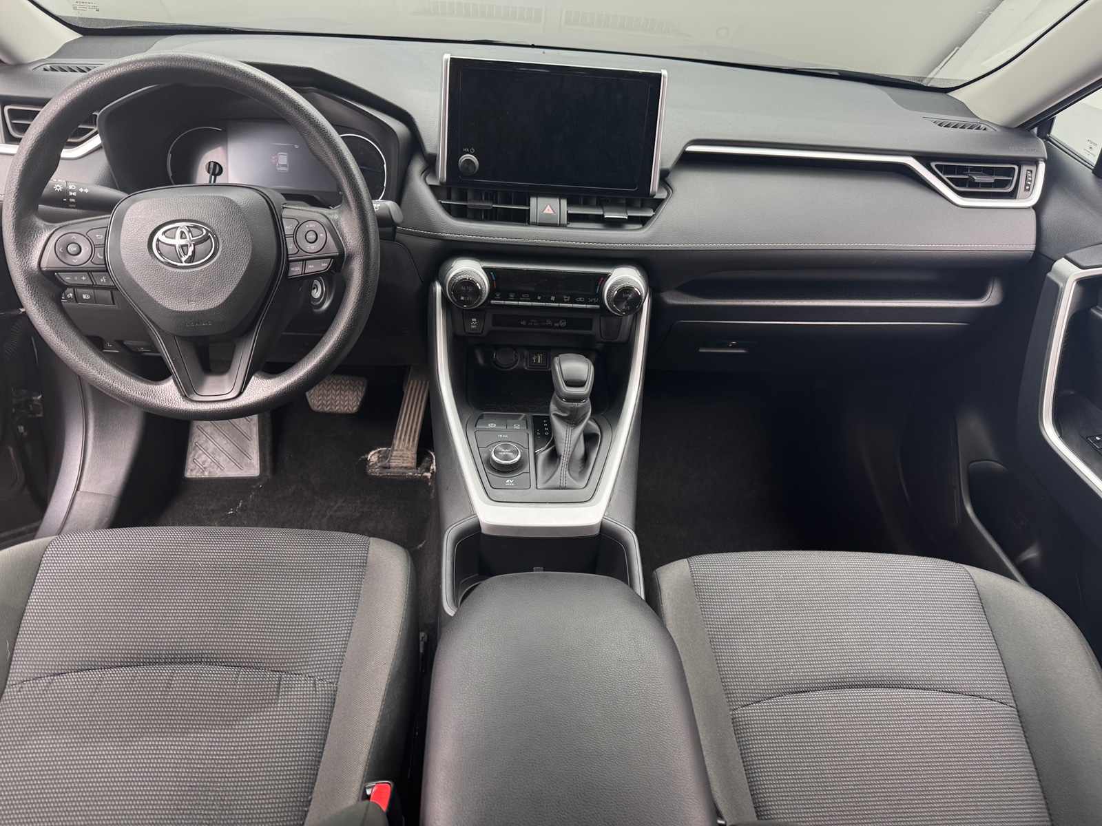 Thumbnail: 2025 Toyota RAV4 - 3