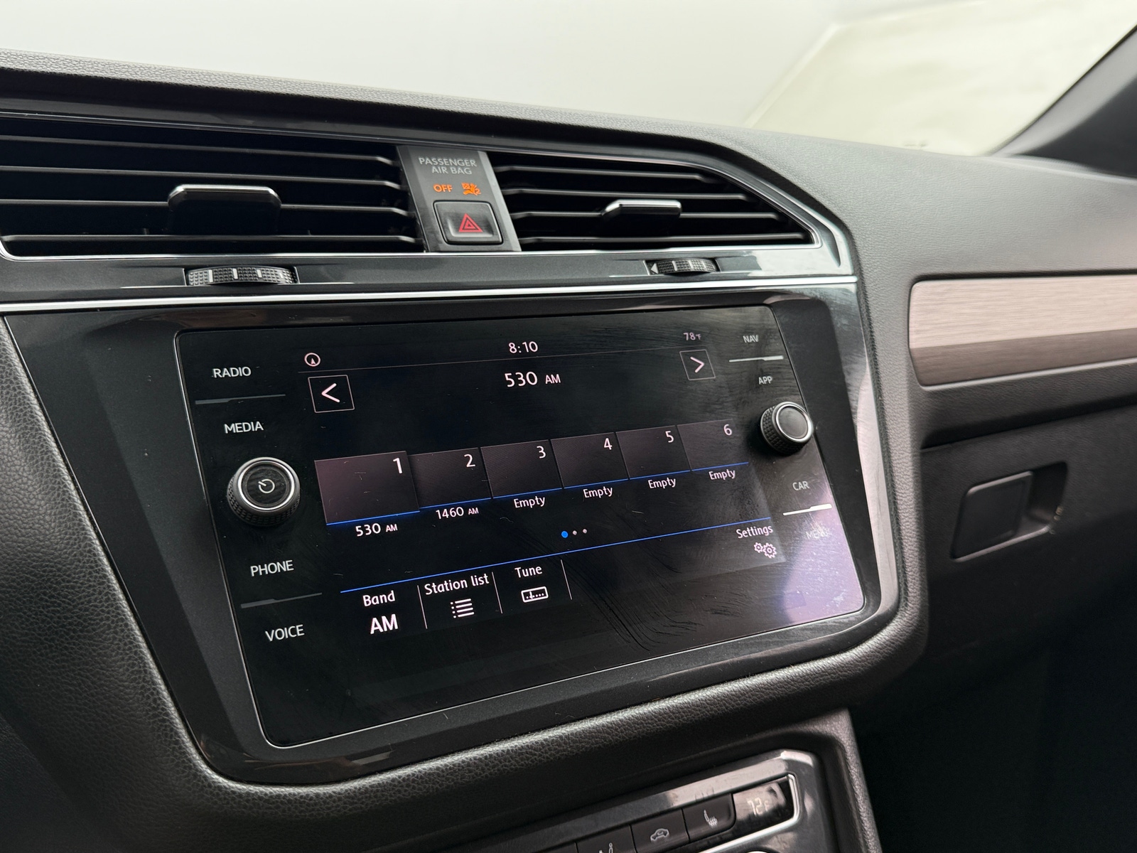 Thumbnail: 2019 Volkswagen Tiguan - 3