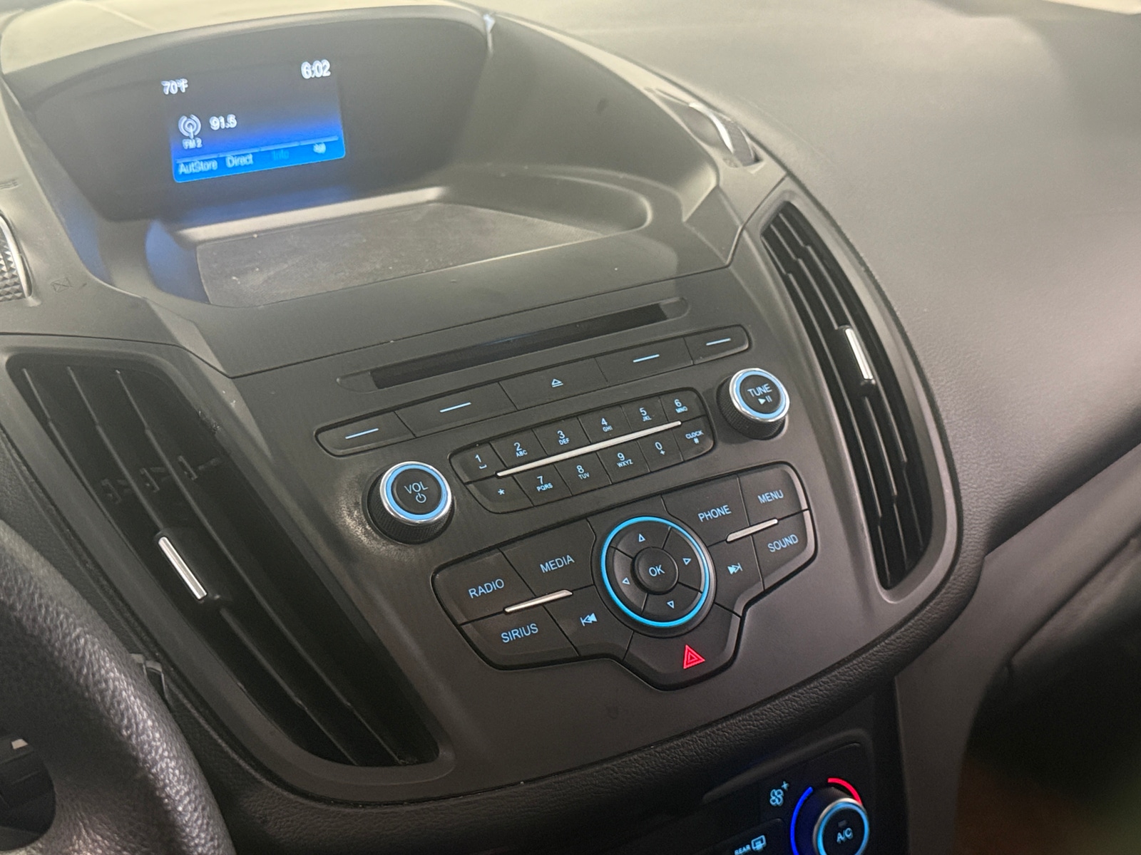 Thumbnail: 2018 Ford Escape - 4