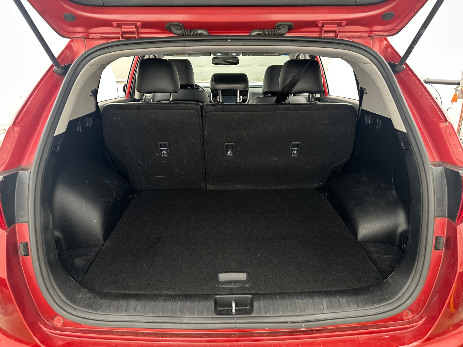 Thumbnail: 2019 Kia Sportage - 6