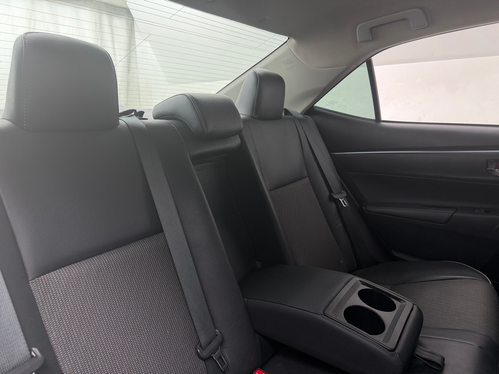 Thumbnail: 2015 Toyota Corolla - 6