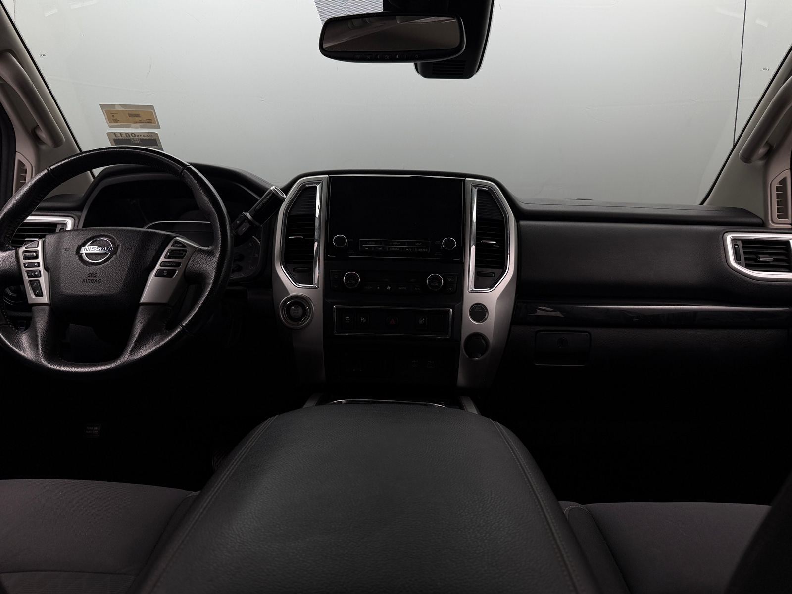 Thumbnail: 2020 Nissan Titan - 3