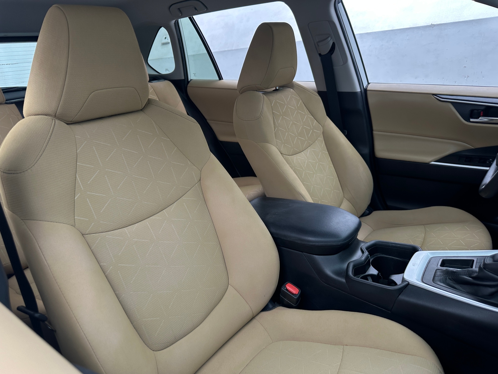Thumbnail: 2021 Toyota RAV4 - 2
