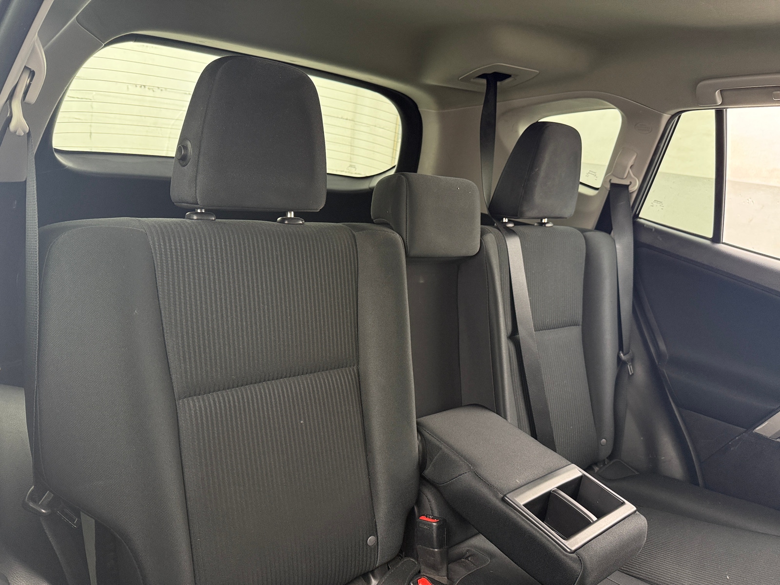 Thumbnail: 2017 Toyota RAV4 - 6