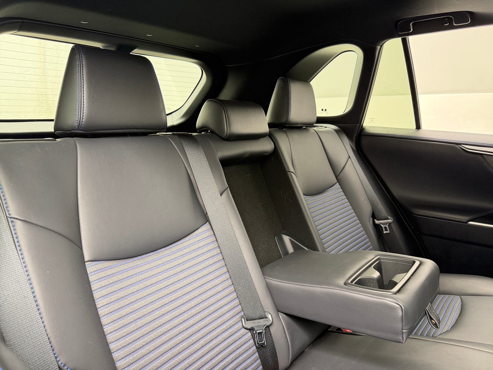 Thumbnail: 2020 Toyota RAV4 - 5