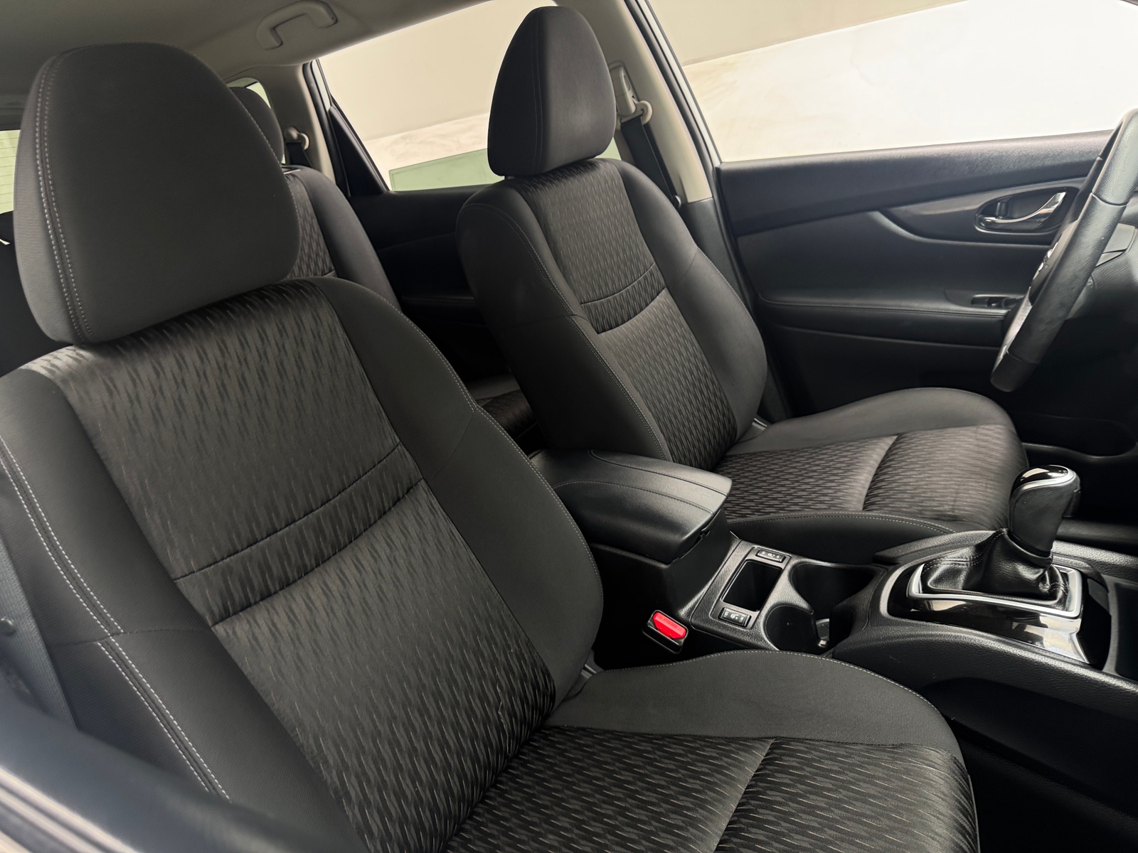 Thumbnail: 2019 Nissan Rogue - 2