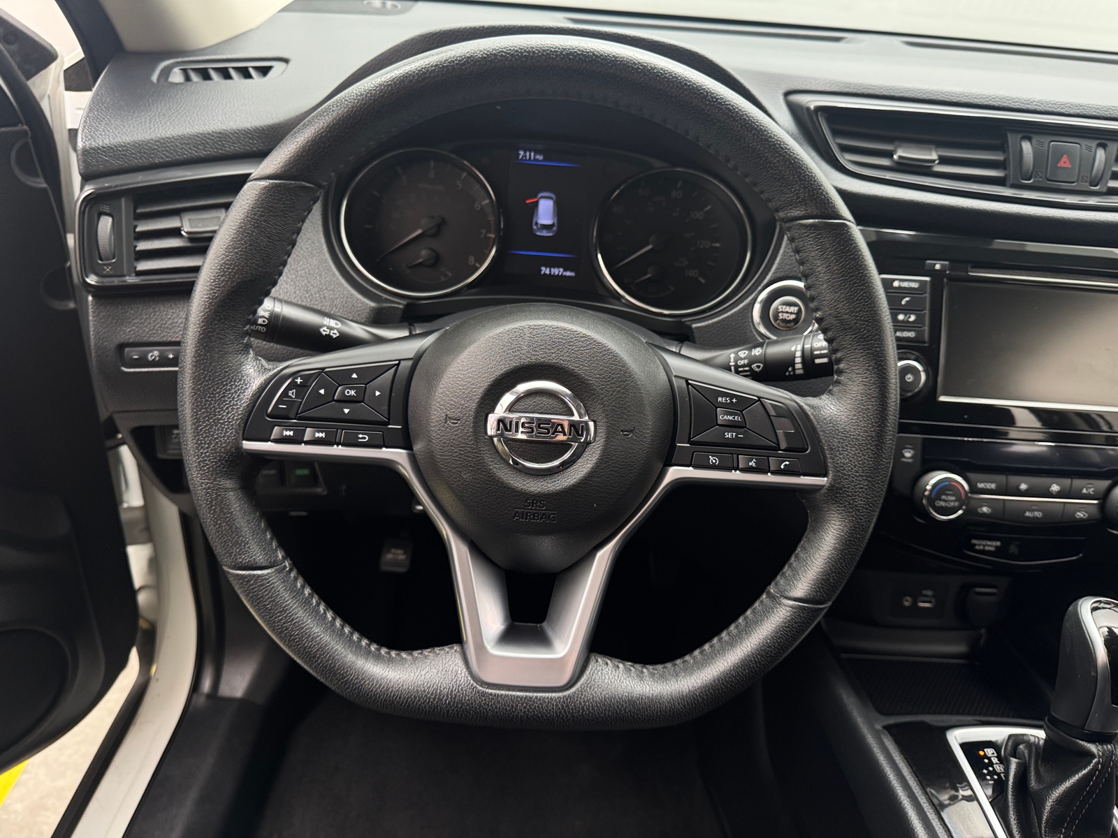 Thumbnail: 2019 Nissan Rogue - 5