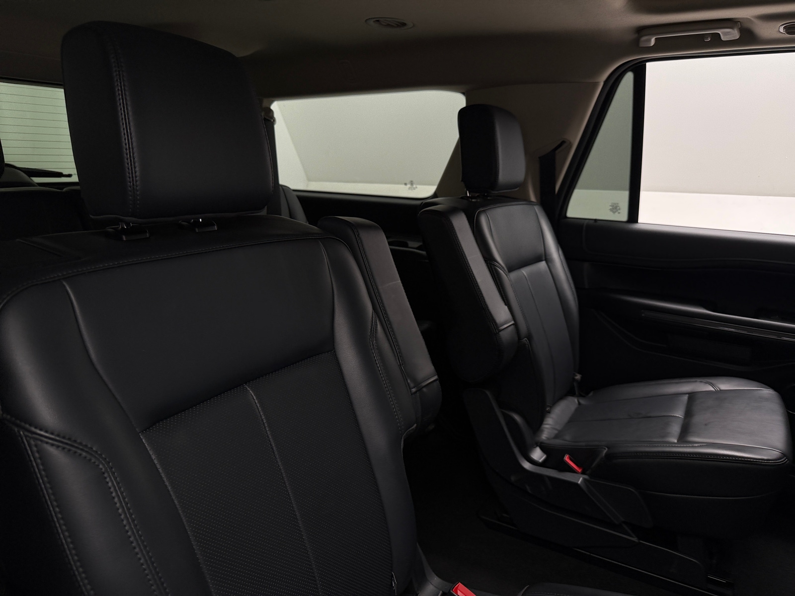 Thumbnail: 2023 Ford Expedition MAX - 5