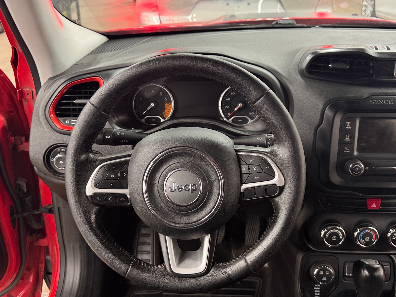 Thumbnail: 2015 Jeep Renegade - 5