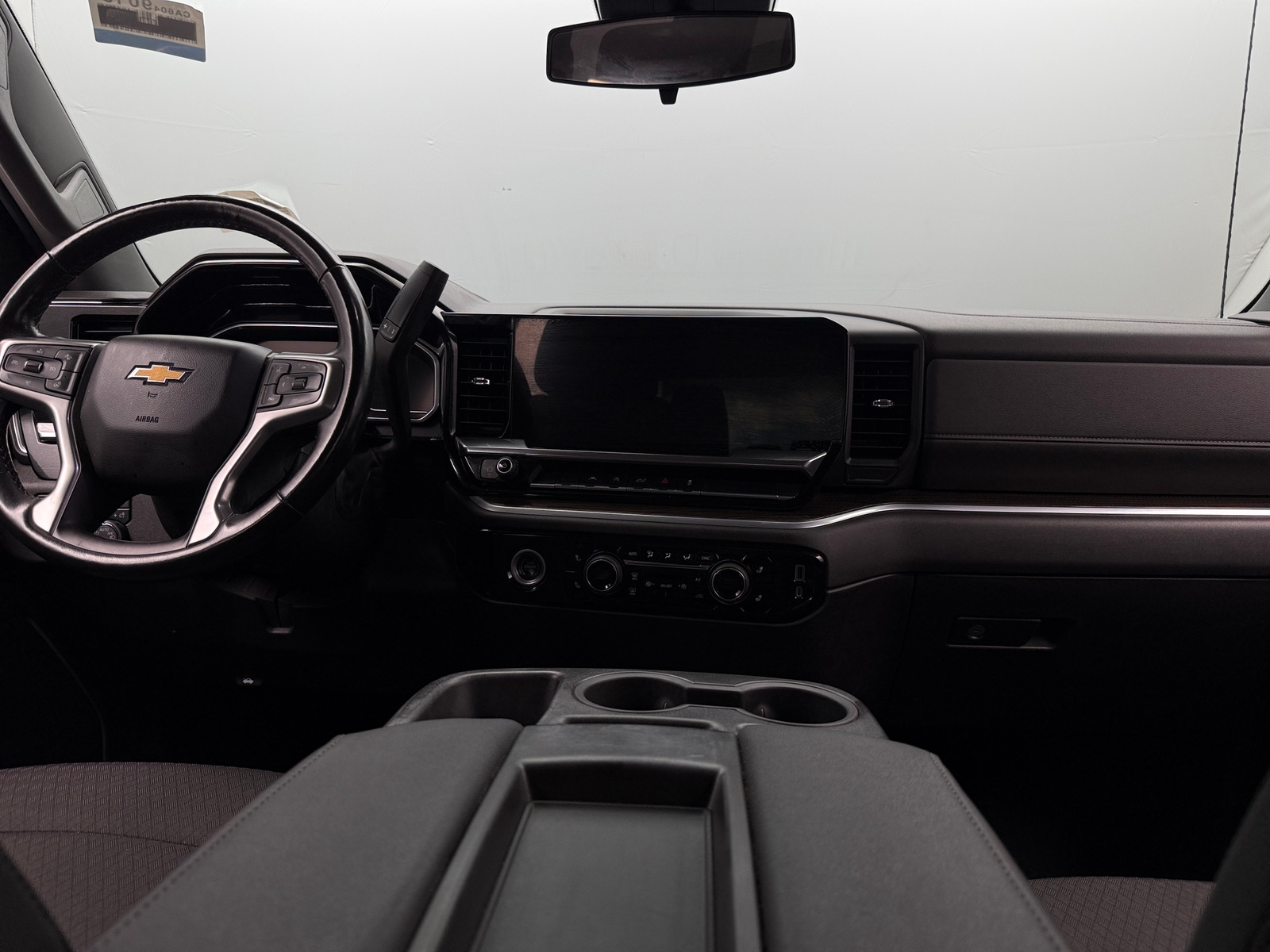Thumbnail: 2022 Chevrolet Silverado 1500 - 3