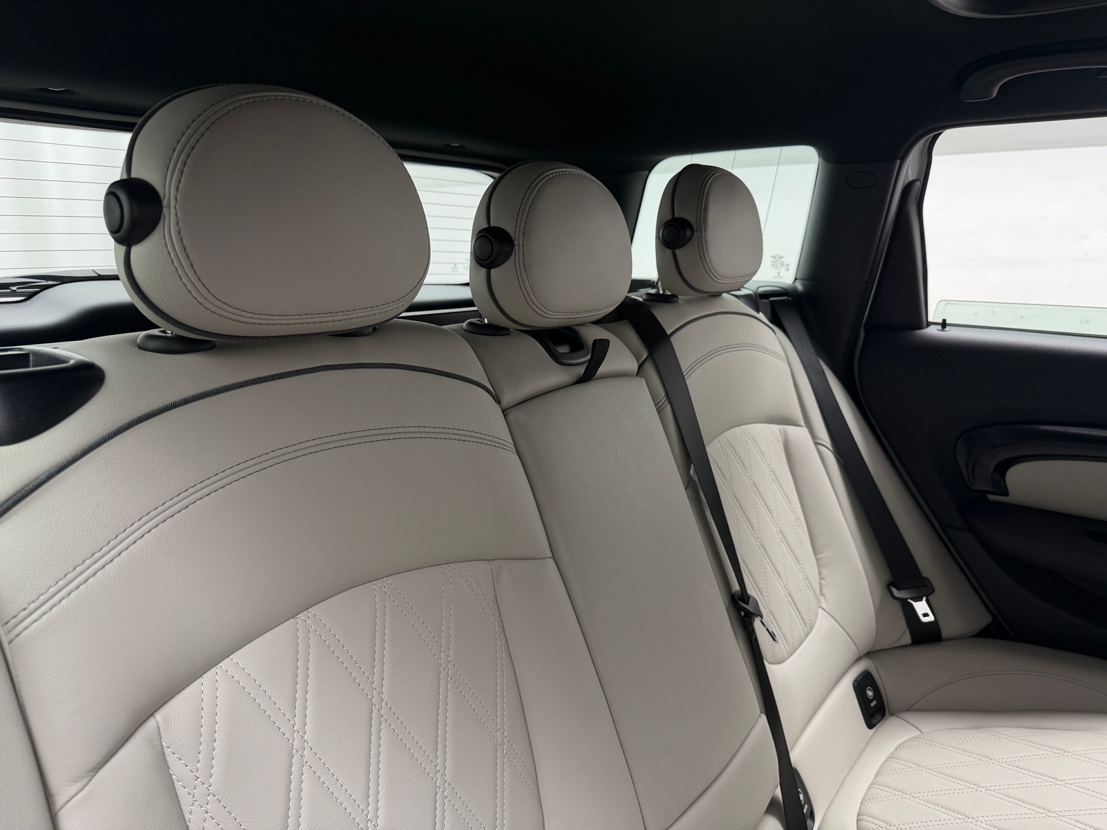 Thumbnail: 2020 MINI Cooper Clubman - 6