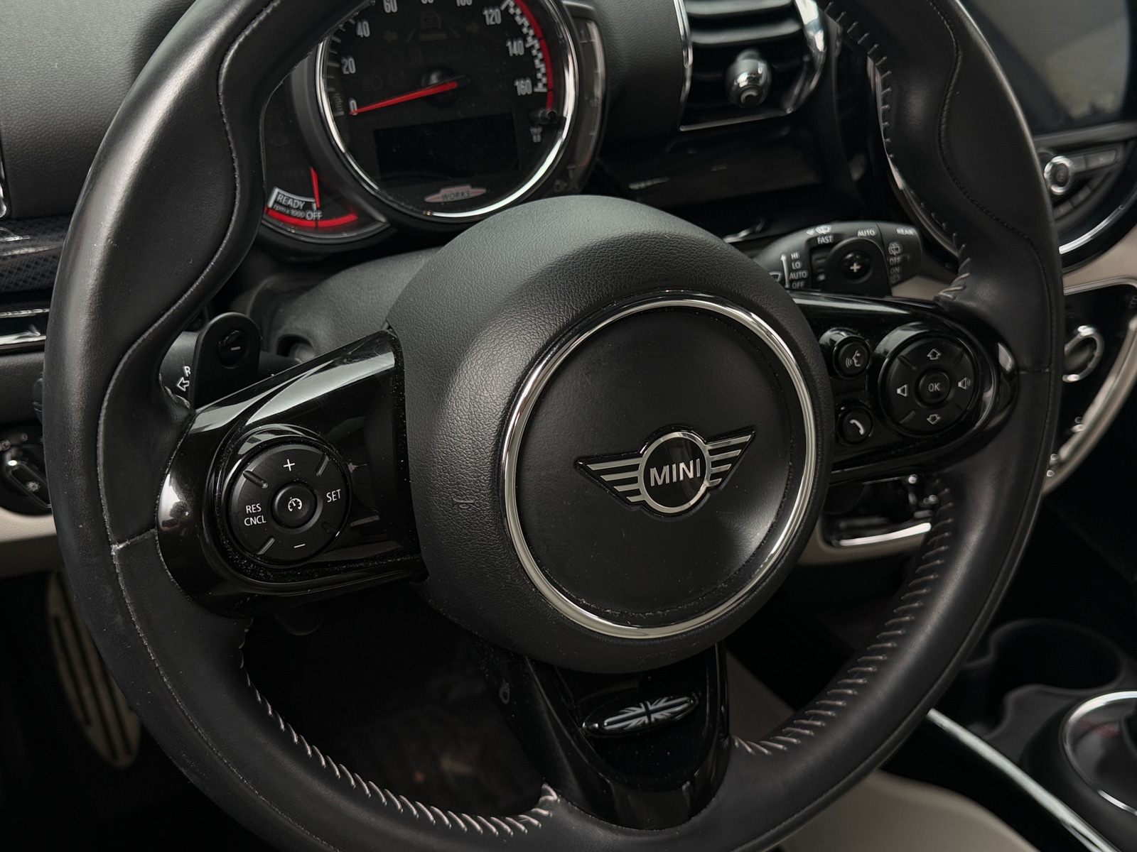 Thumbnail: 2020 MINI Cooper Clubman - 5