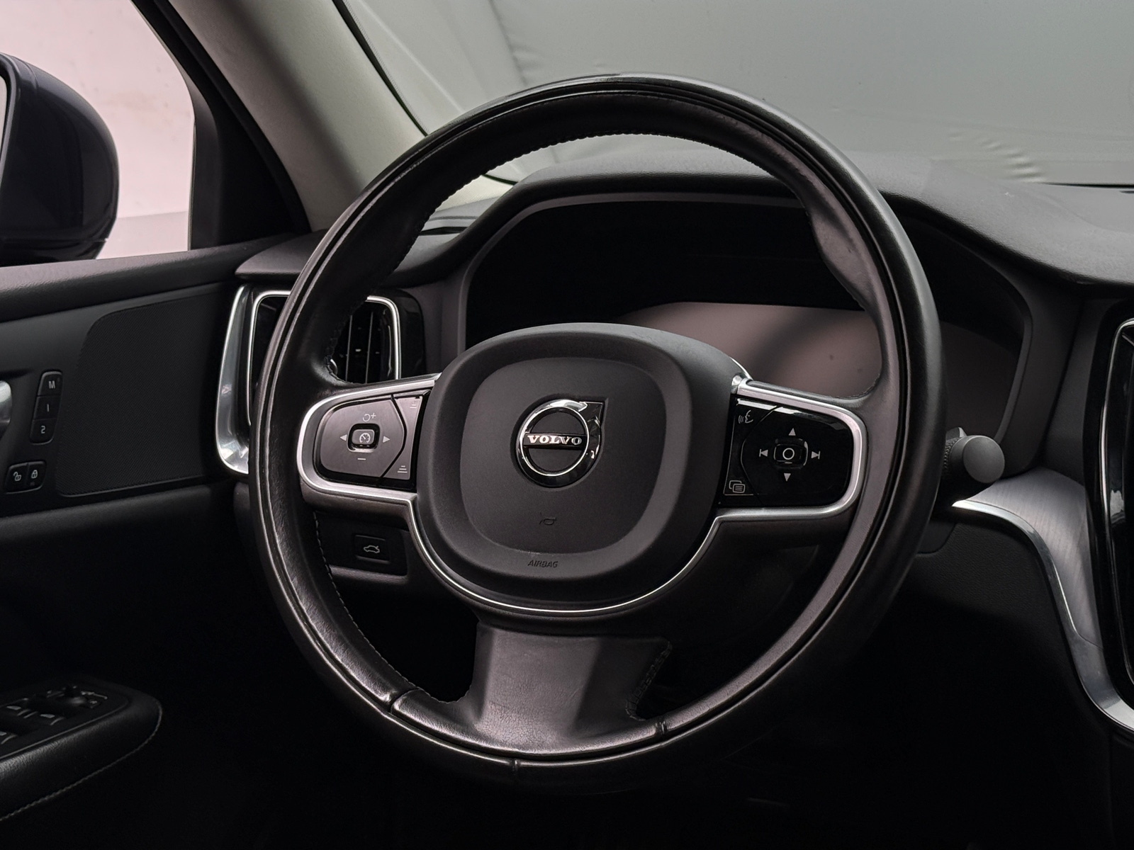 Thumbnail: 2020 Volvo S60 - 4