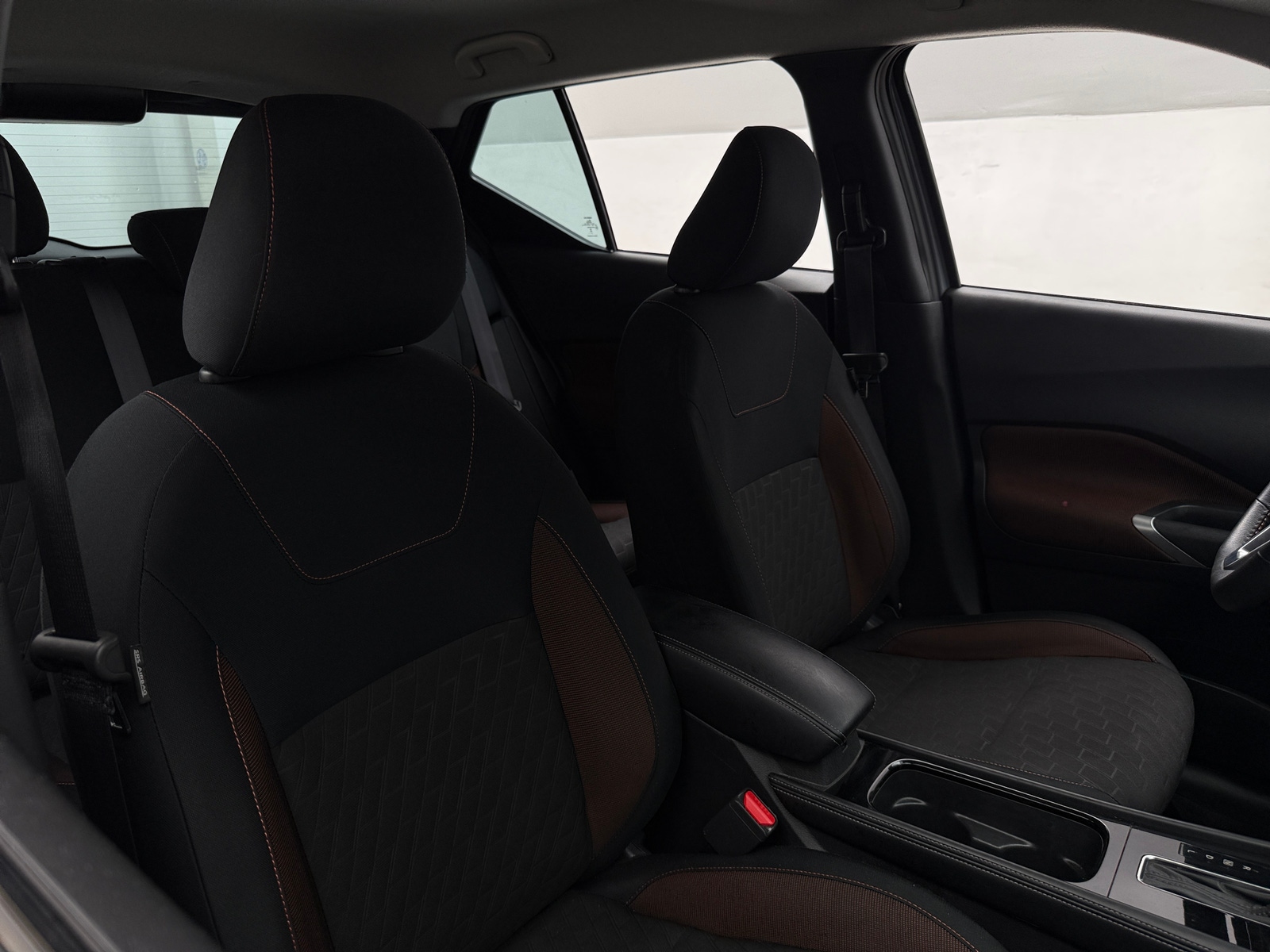 Thumbnail: 2024 Nissan Kicks - 2