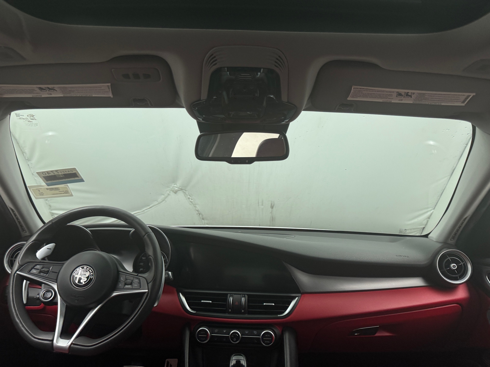 Thumbnail: 2017 Alfa Romeo Giulia - 2