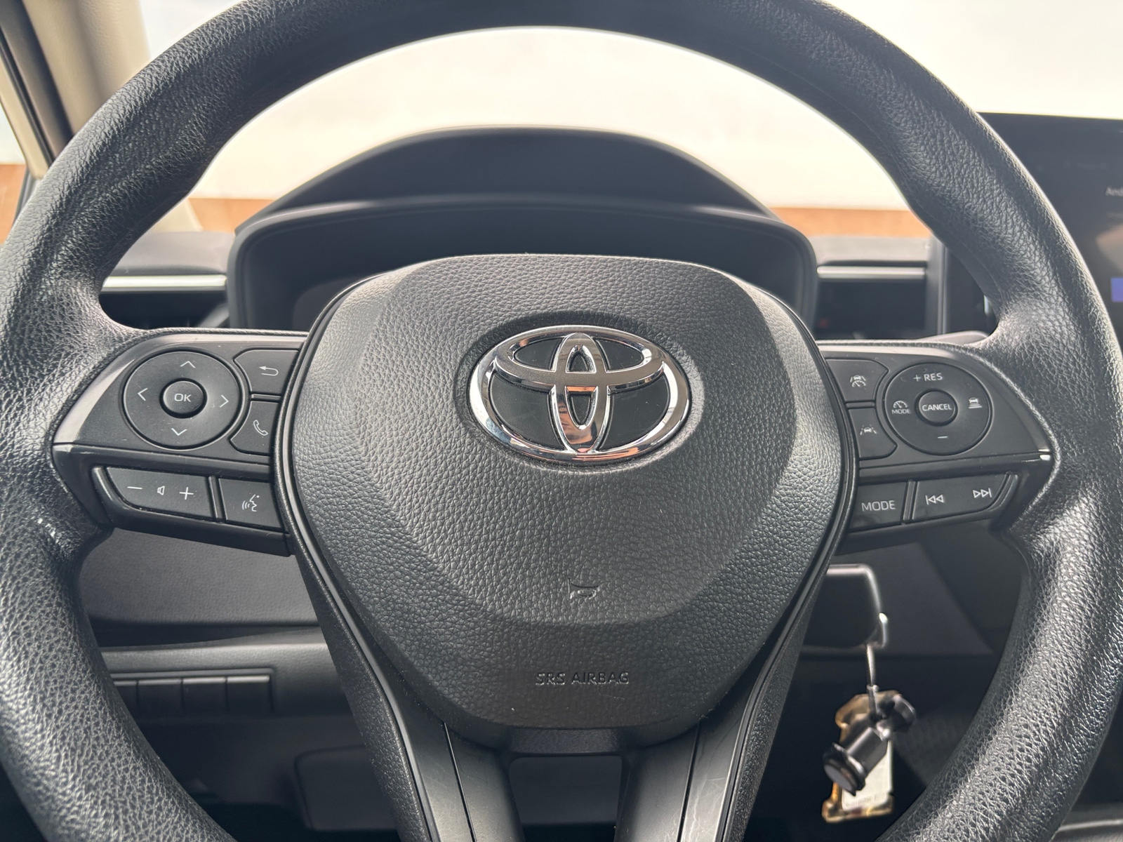 Thumbnail: 2025 Toyota Corolla - 5
