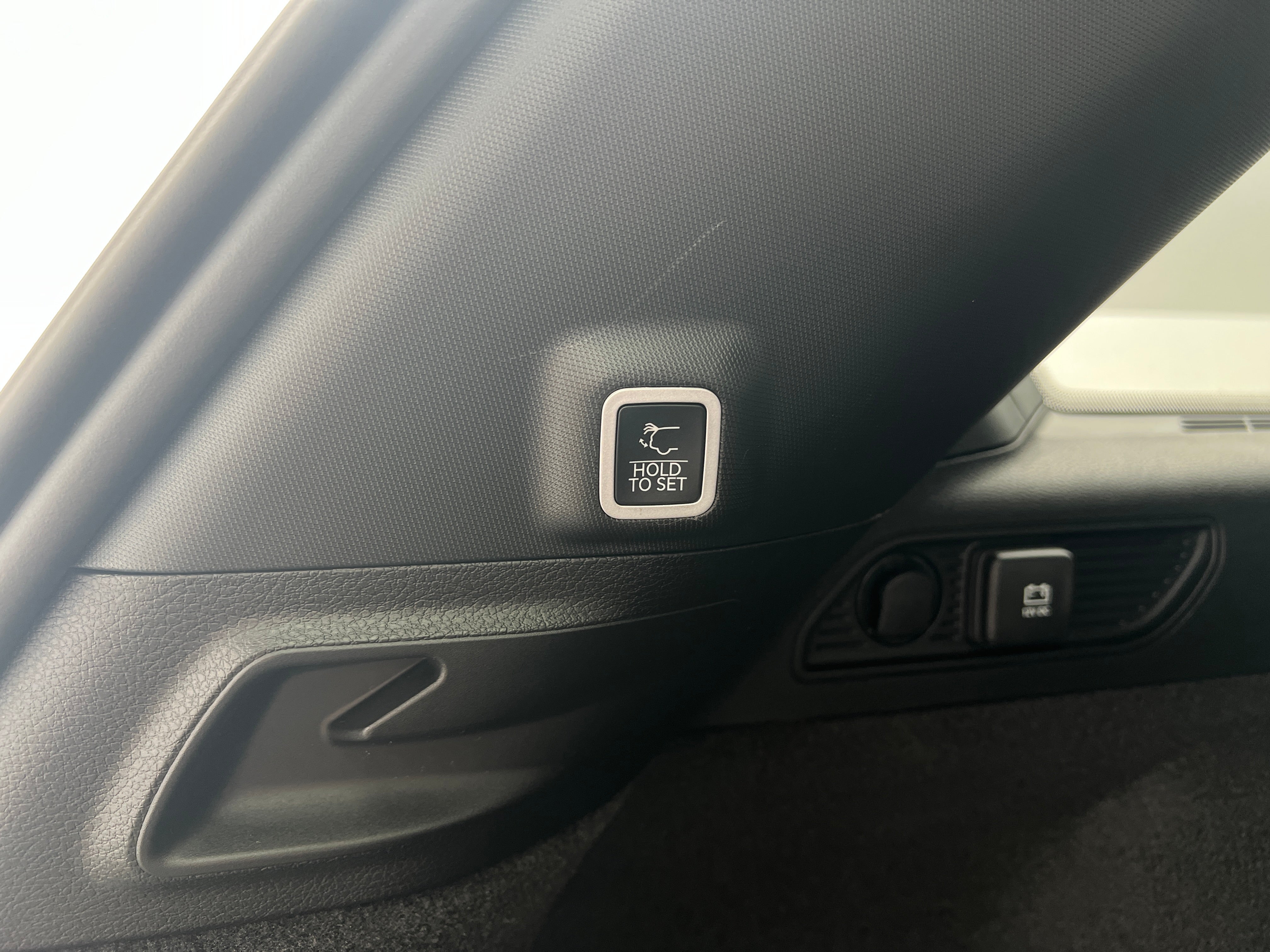 2026 Jeep Grand Cherokee Summit - Photo 24