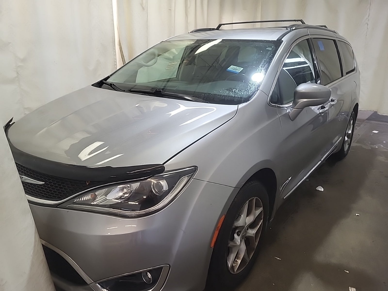 2017 Chrysler Pacifica Touring-L Plus
