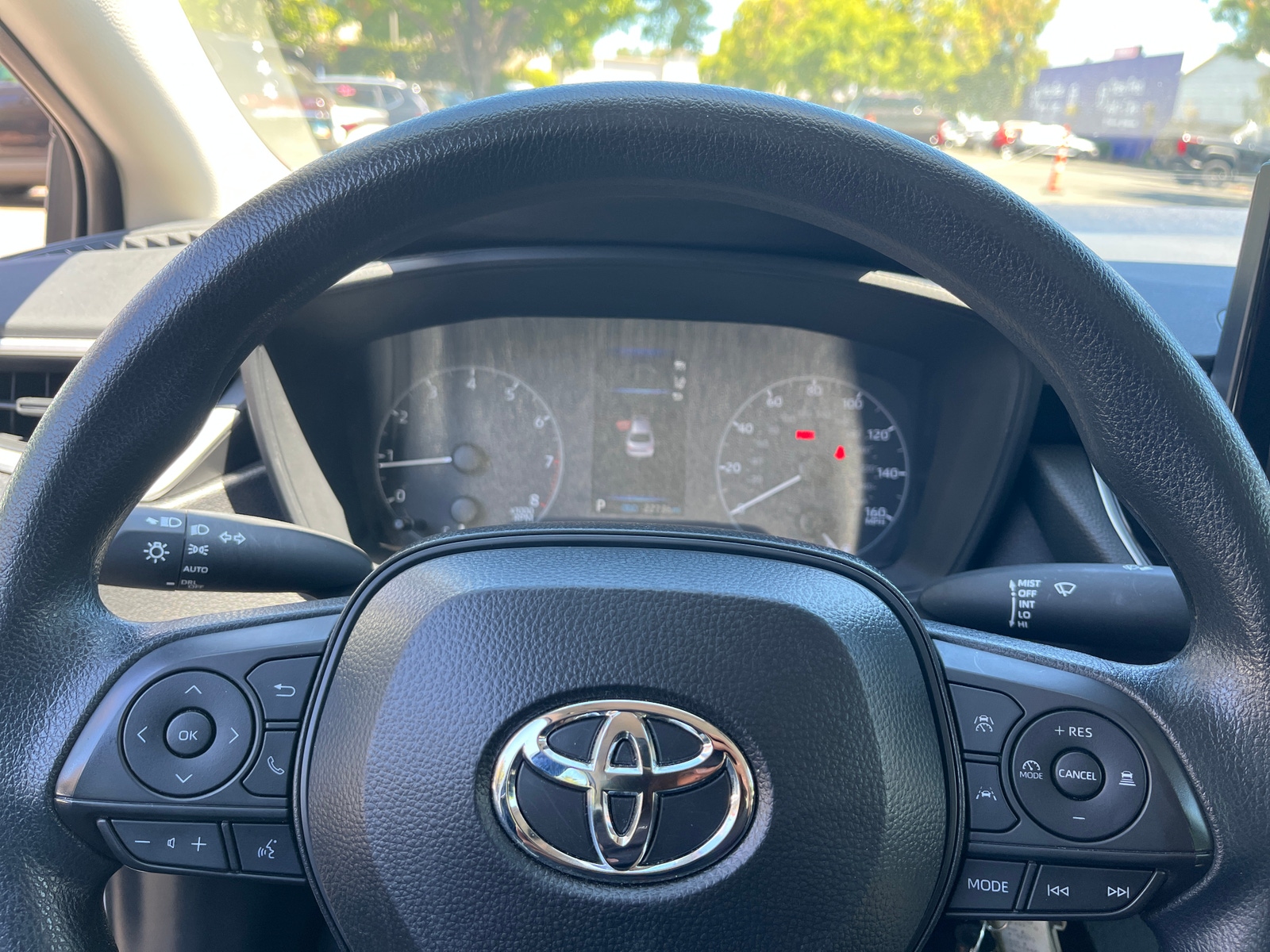 Thumbnail: 2025 Toyota Corolla - 5