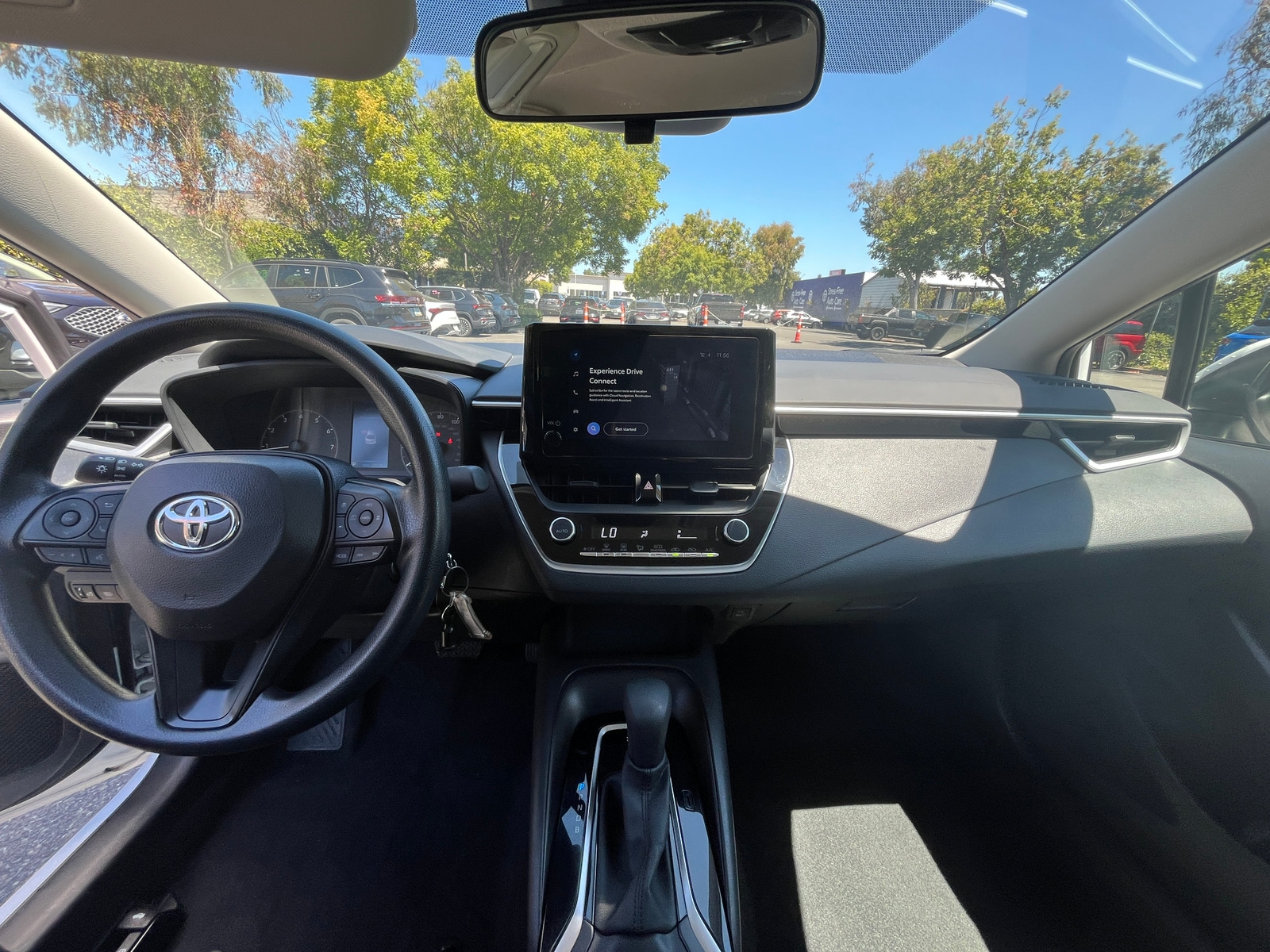 Thumbnail: 2025 Toyota Corolla - 3