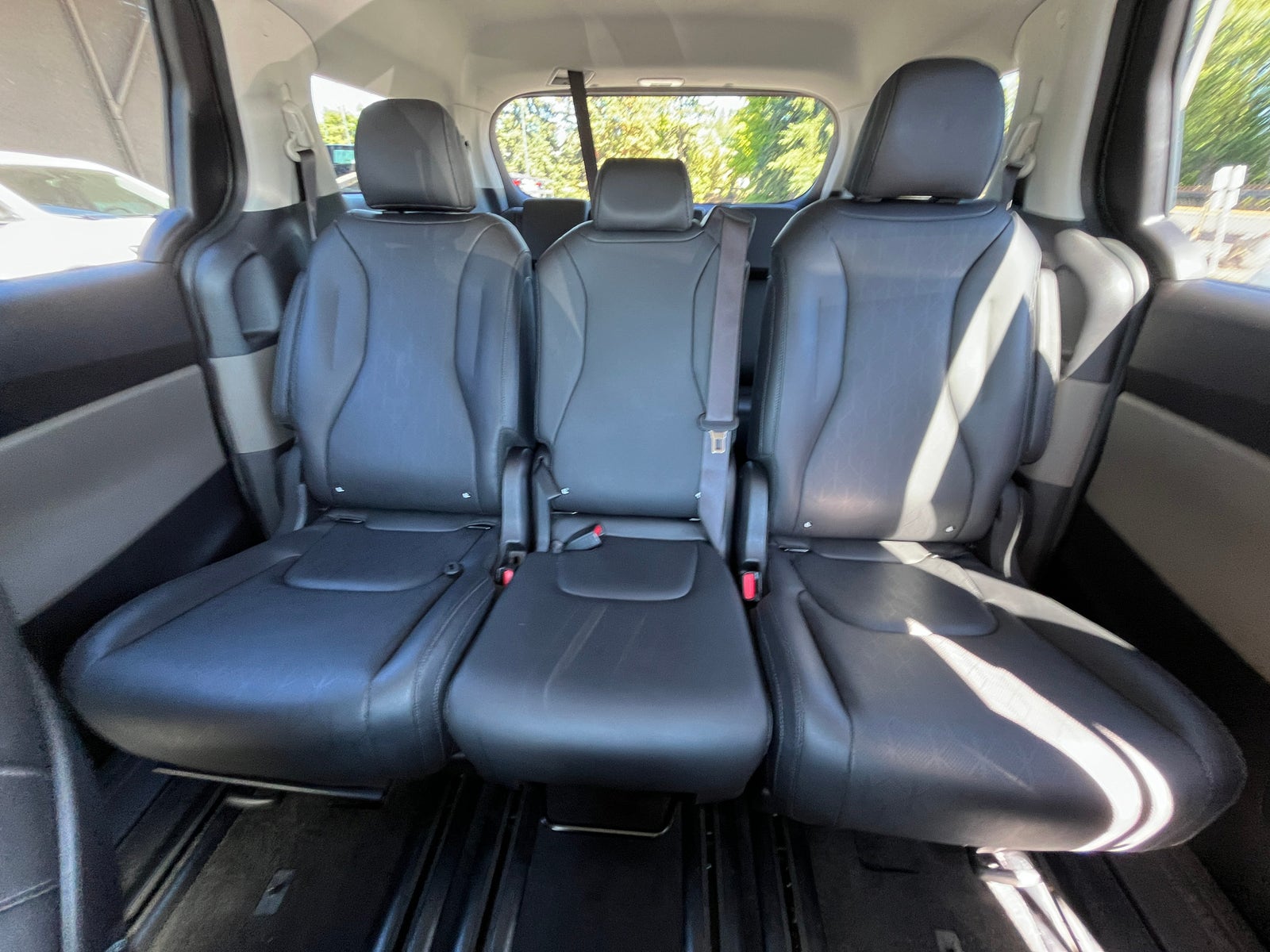 Thumbnail: 2026 Kia Carnival - 5