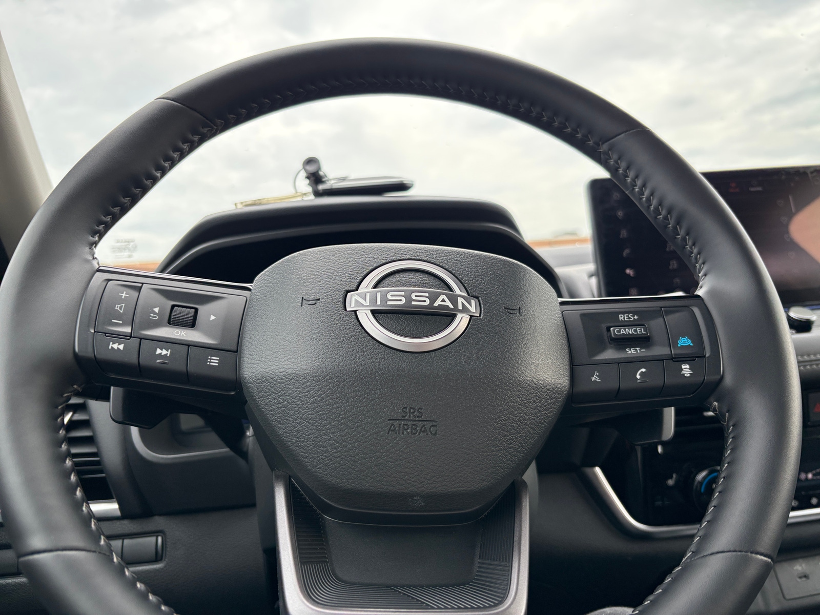 Thumbnail: 2026 Nissan Rogue - 5