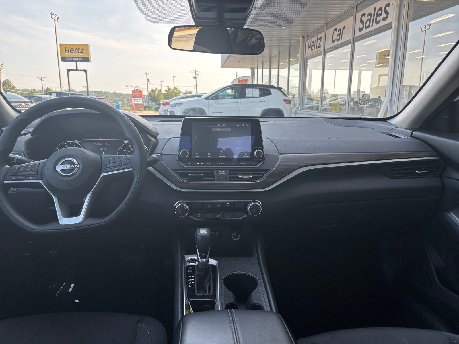 Thumbnail: 2025 Nissan Altima - 3