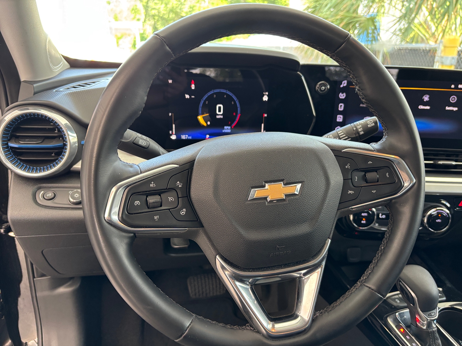 Thumbnail: 2025 Chevrolet Trax - 5