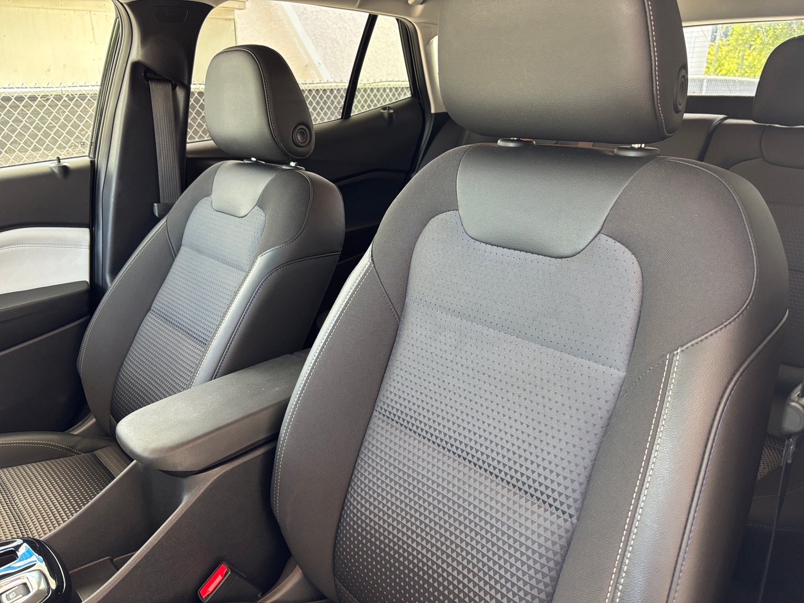 Thumbnail: 2025 Chevrolet Trax - 2