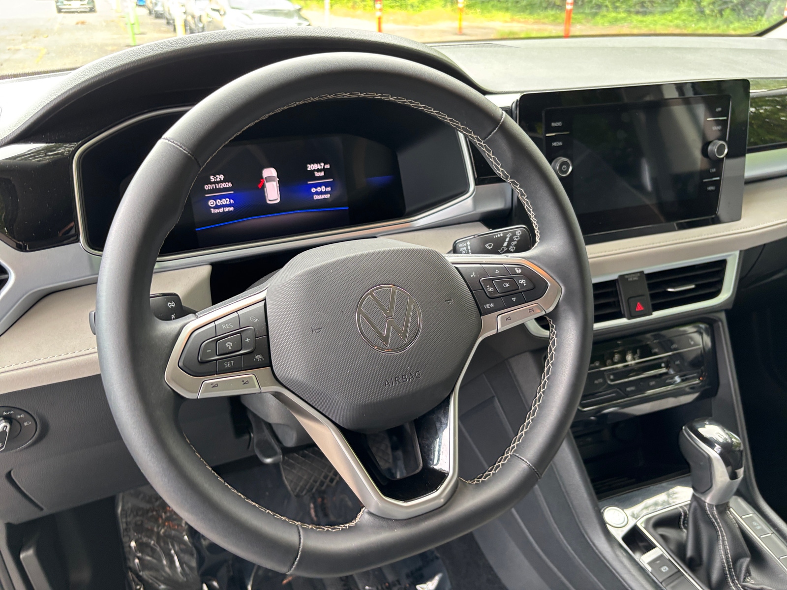 Thumbnail: 2026 Volkswagen Taos - 5