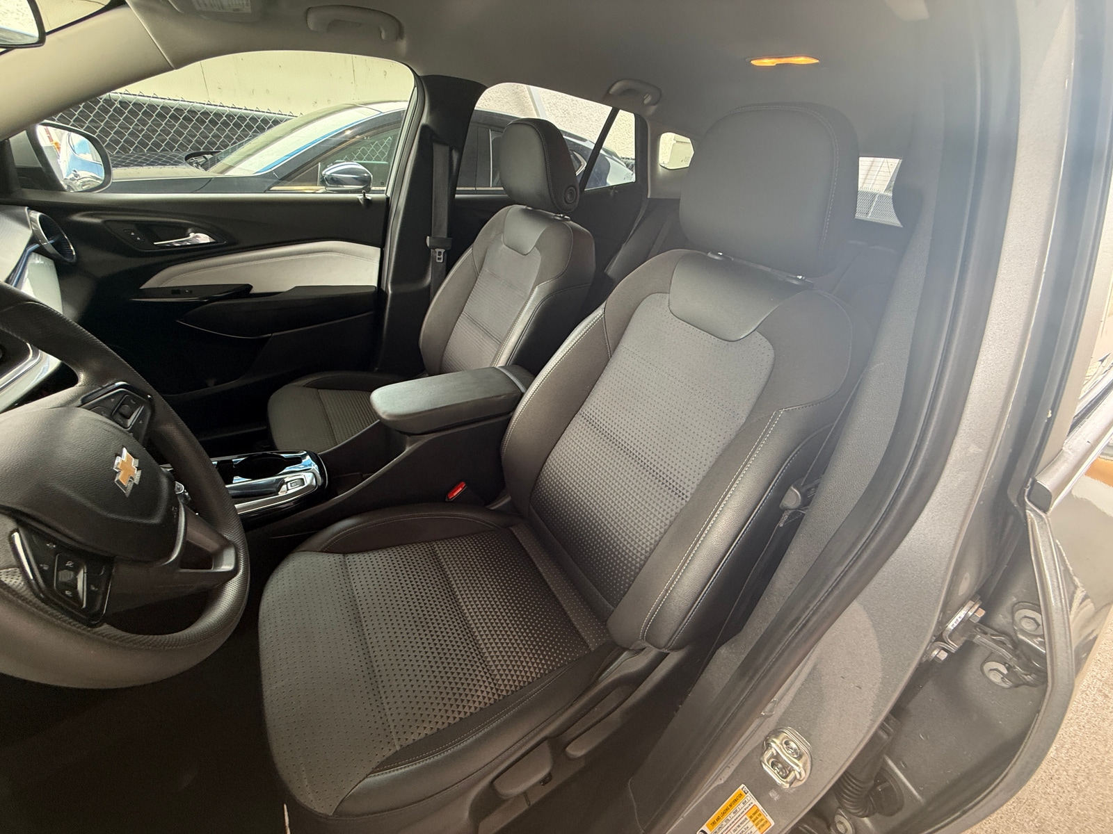 Thumbnail: 2025 Chevrolet Trax - 2