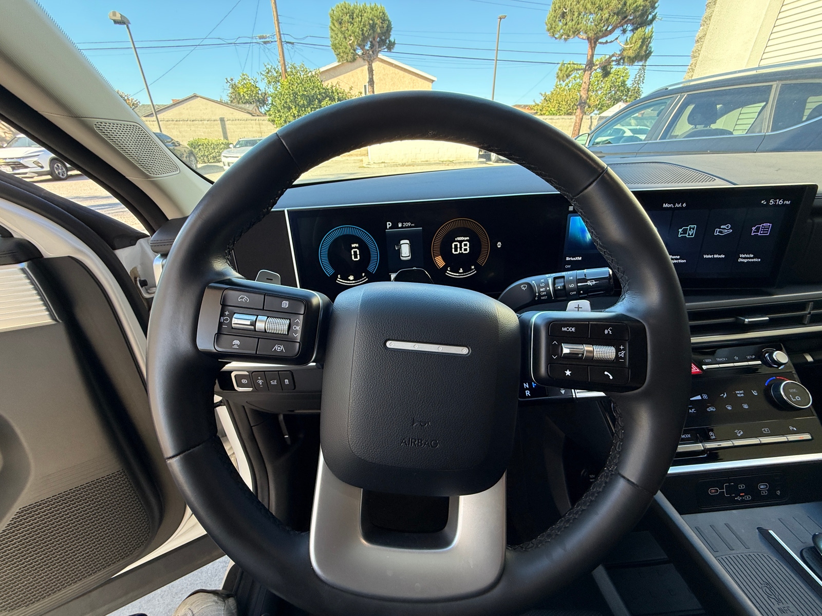 Thumbnail: 2025 Hyundai Santa Fe - 4