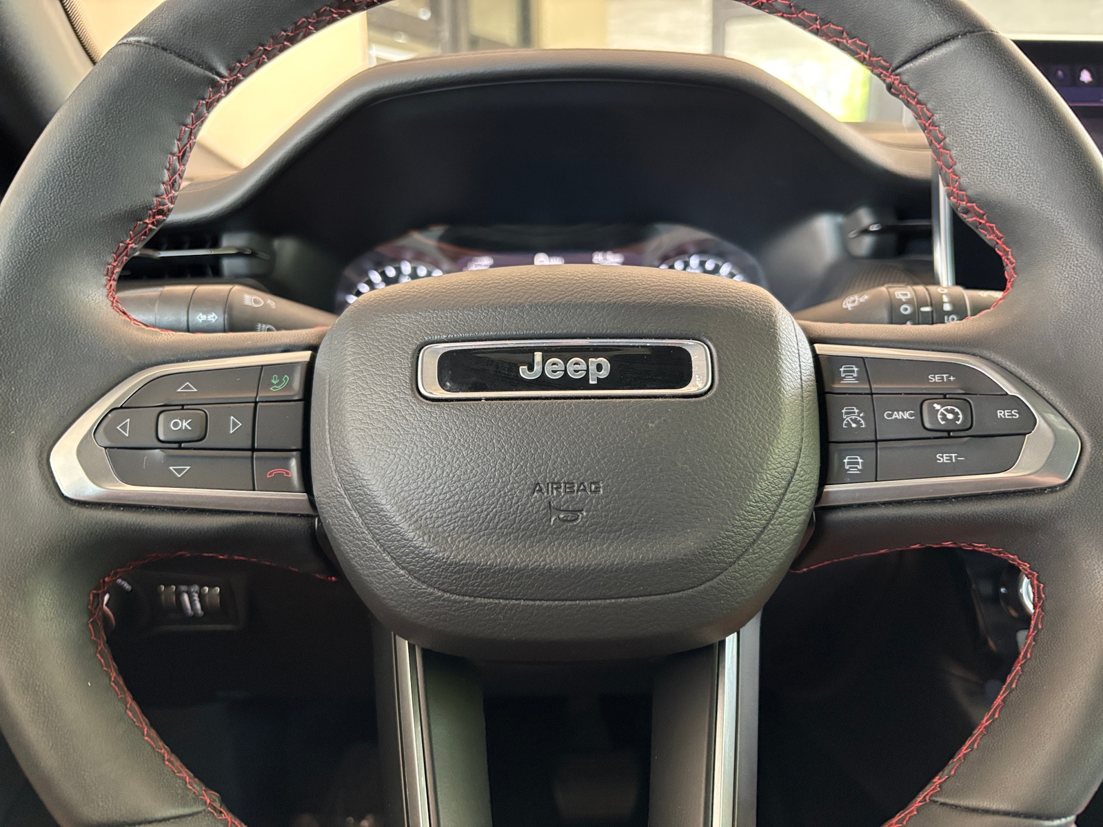 Thumbnail: 2025 Jeep Compass - 5