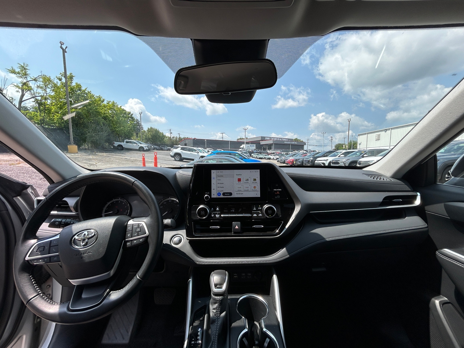 Thumbnail: 2025 Toyota Highlander - 3
