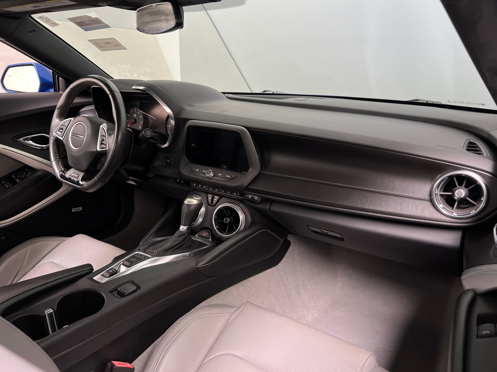 Thumbnail: 2017 Chevrolet Camaro - 2
