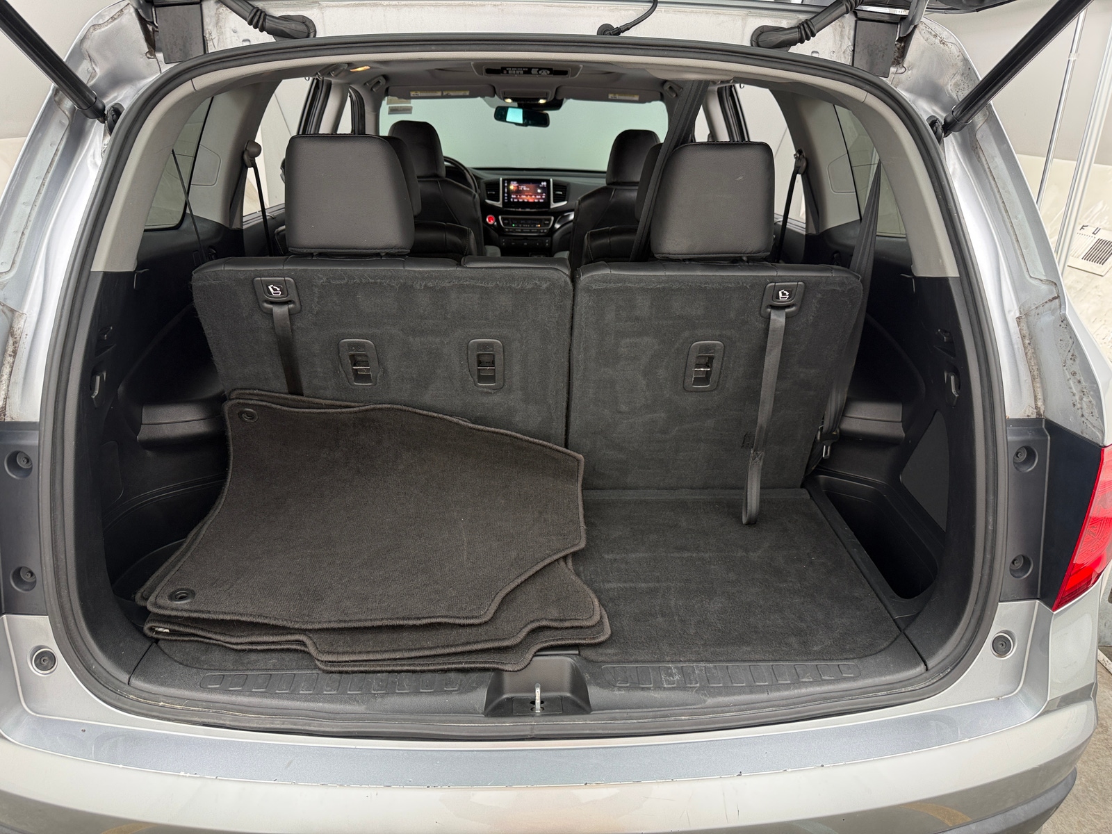 Thumbnail: 2018 Honda Pilot - 6