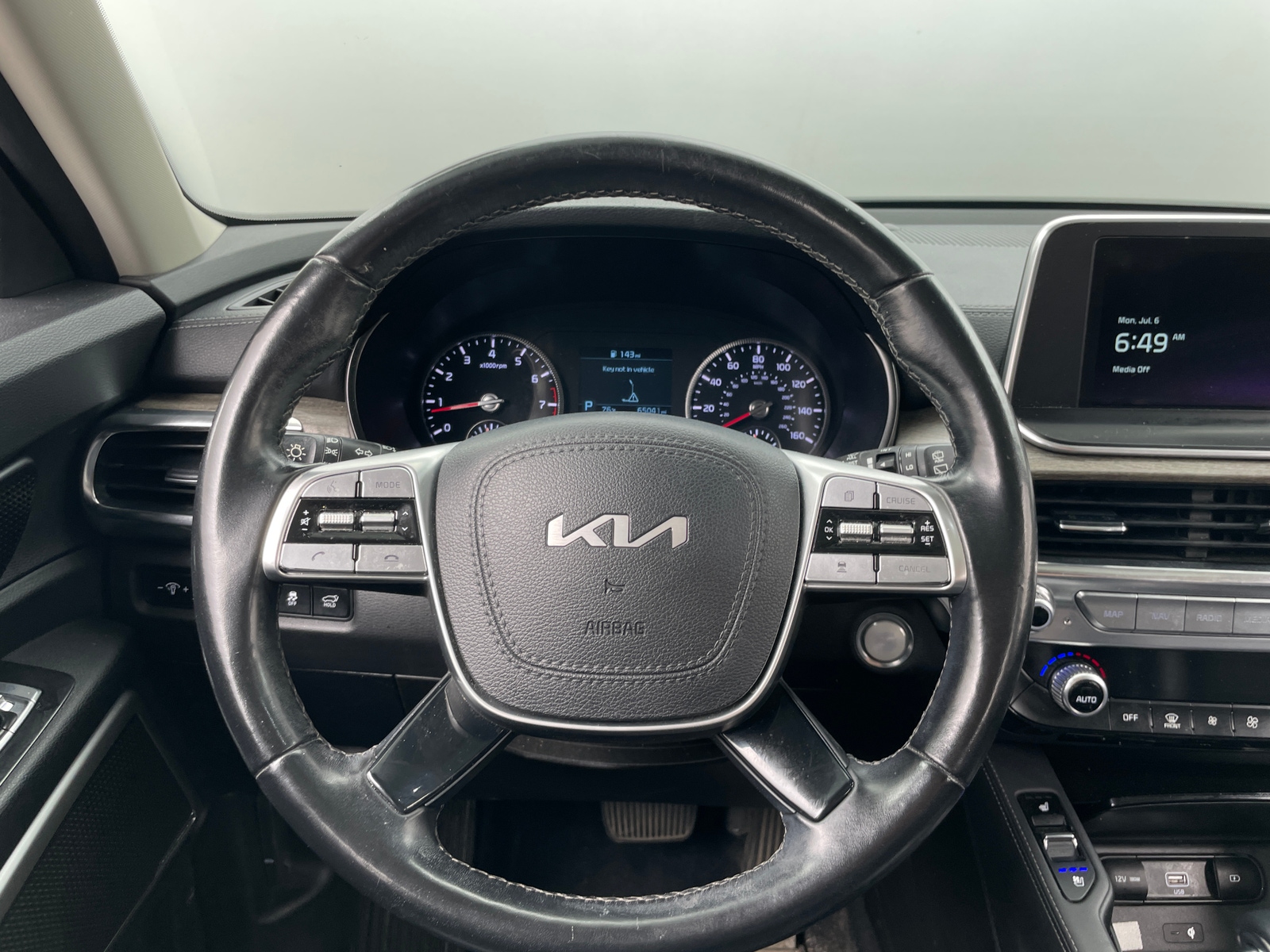 Thumbnail: 2022 Kia Telluride - 4