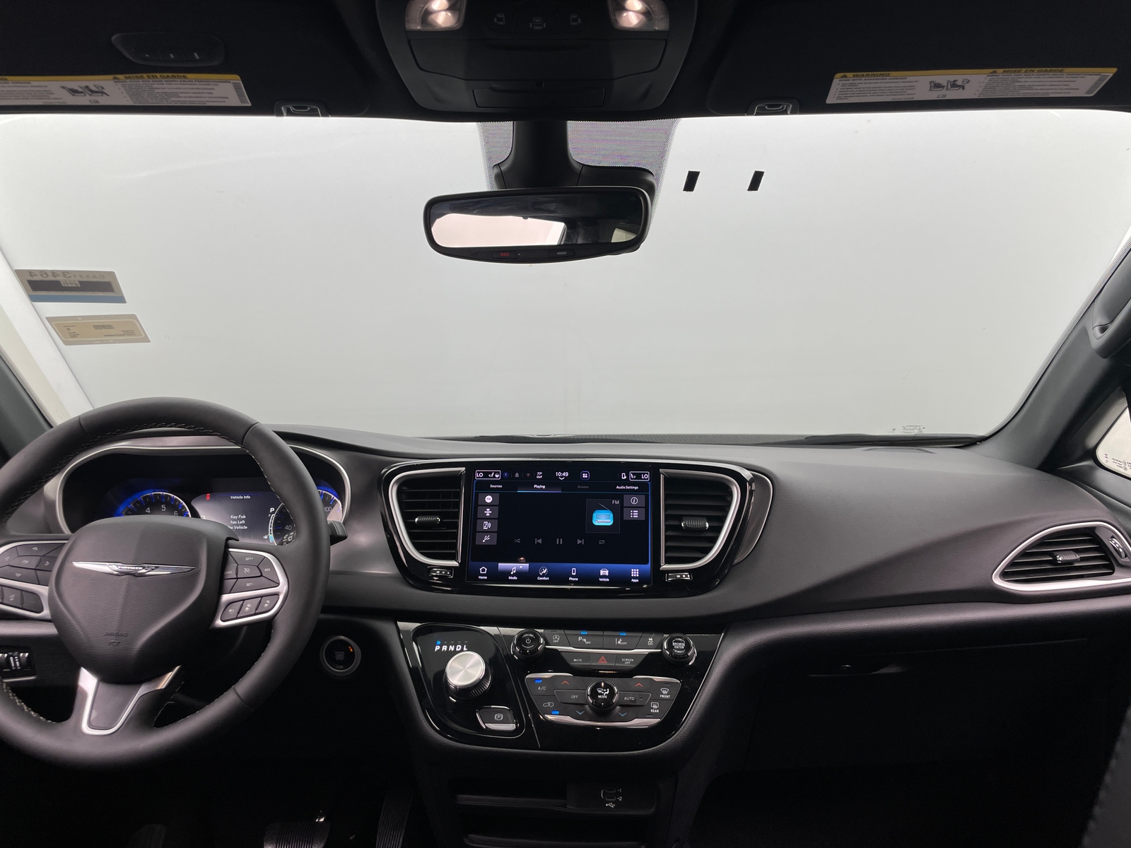 Thumbnail: 2026 Chrysler Pacifica - 2
