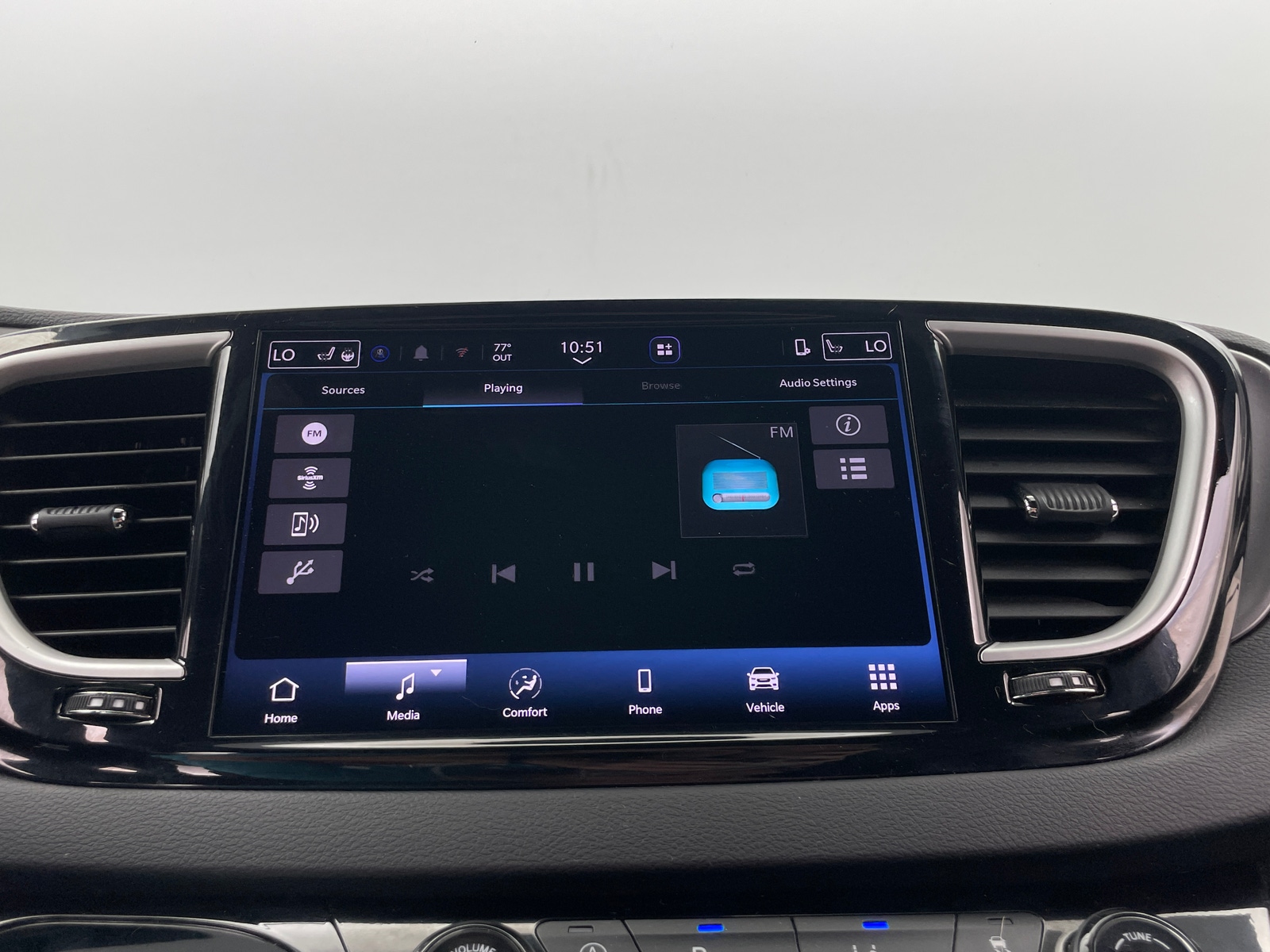 Thumbnail: 2026 Chrysler Pacifica - 3