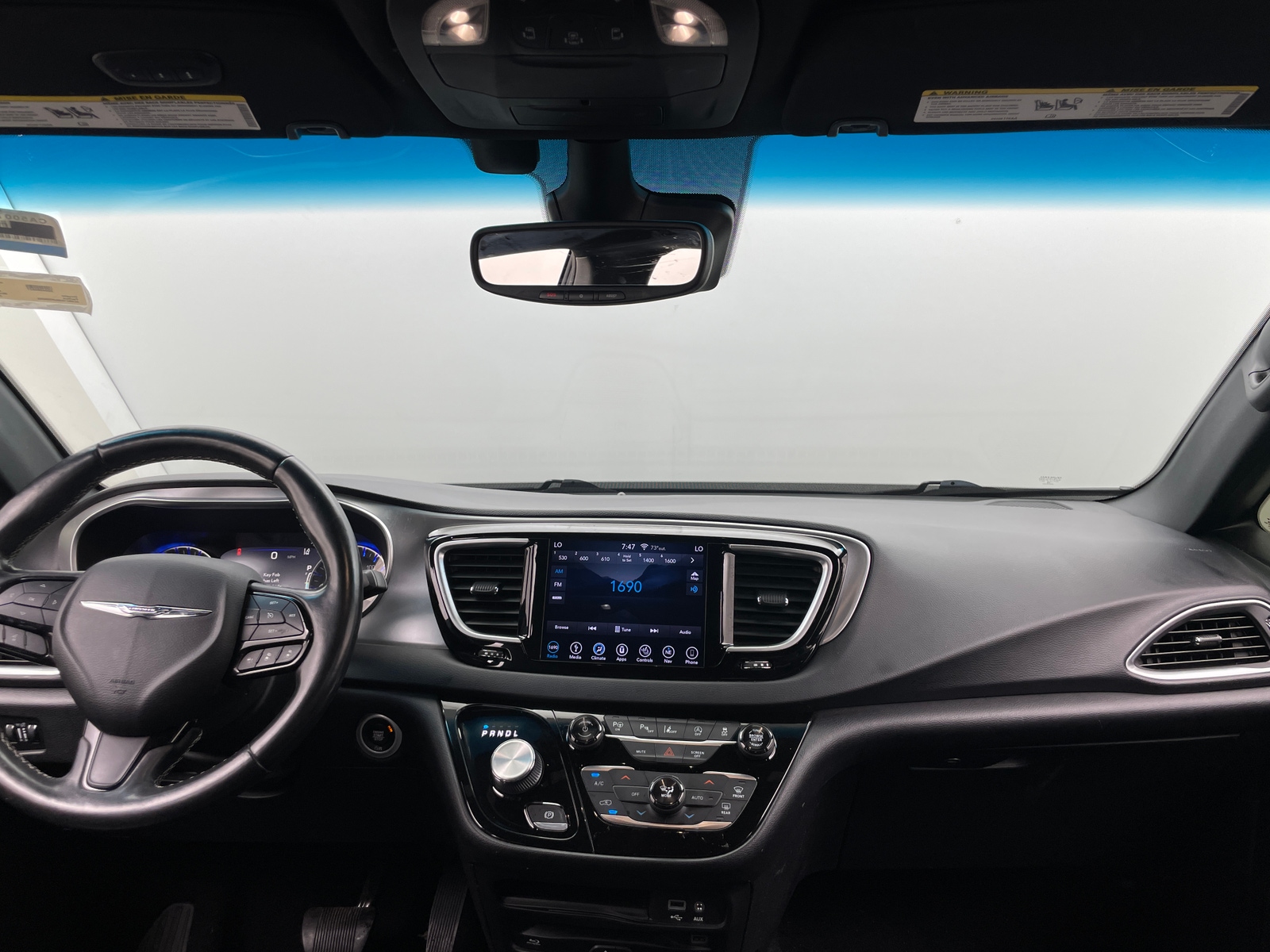 Thumbnail: 2018 Chrysler Pacifica - 2