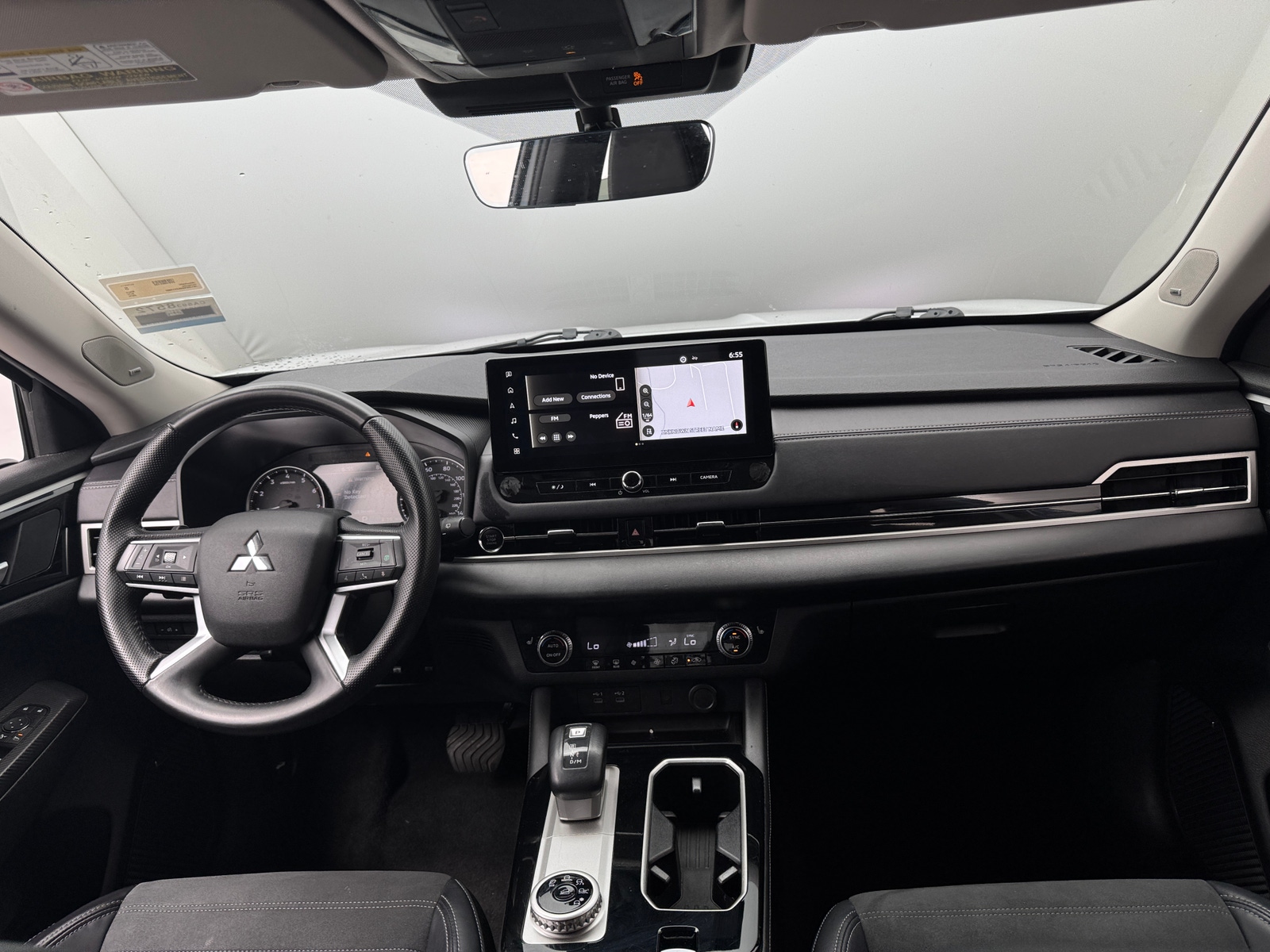 Thumbnail: 2025 Mitsubishi Outlander - 2