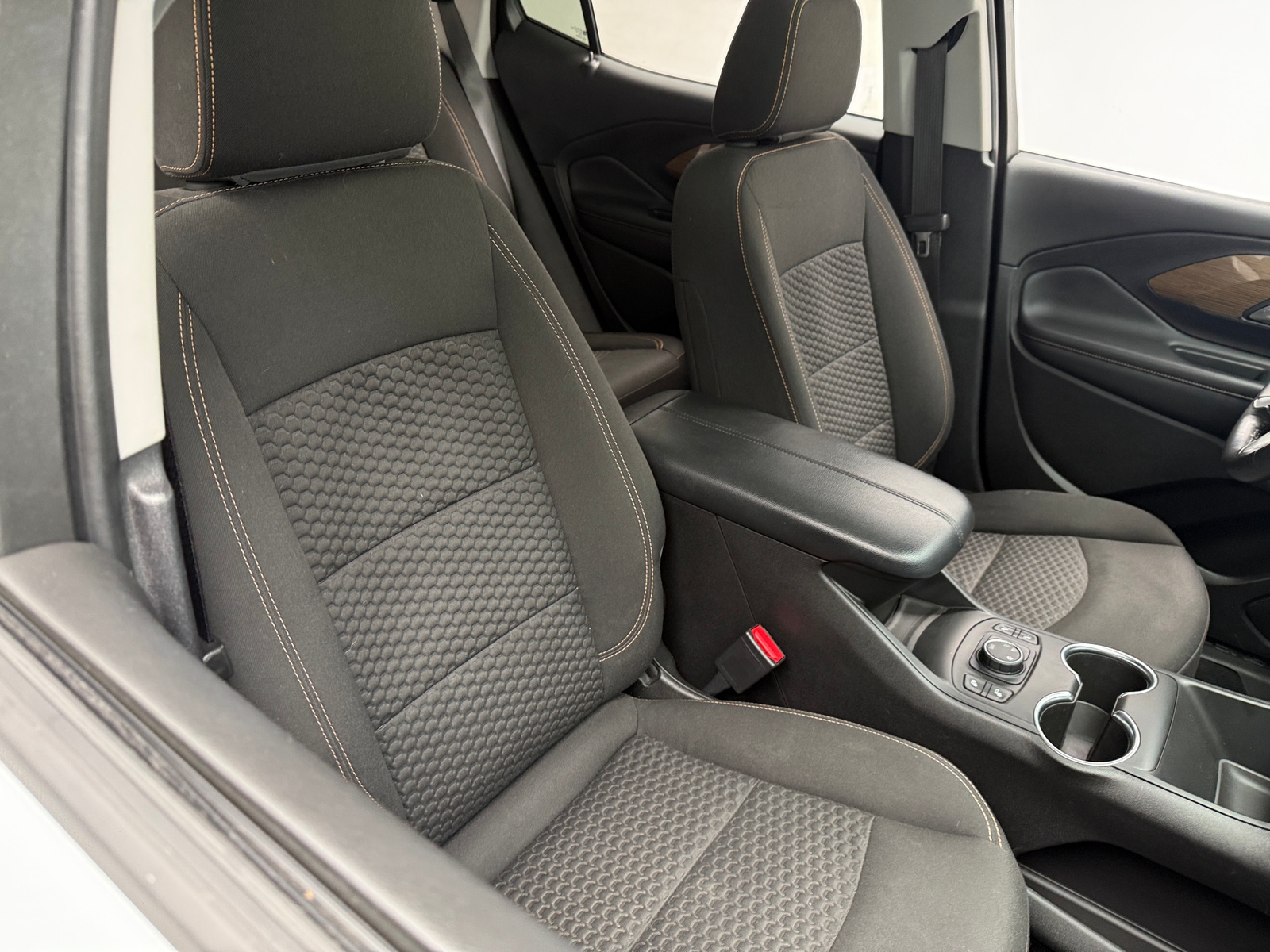 Thumbnail: 2018 GMC Terrain - 2