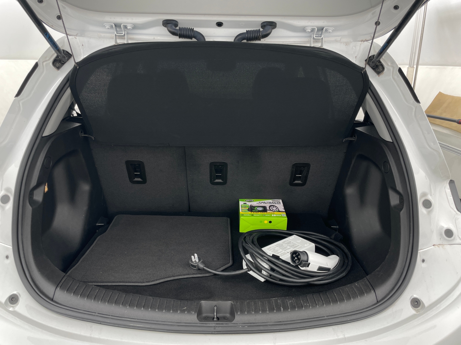Thumbnail: 2023 Chevrolet Bolt EV - 6
