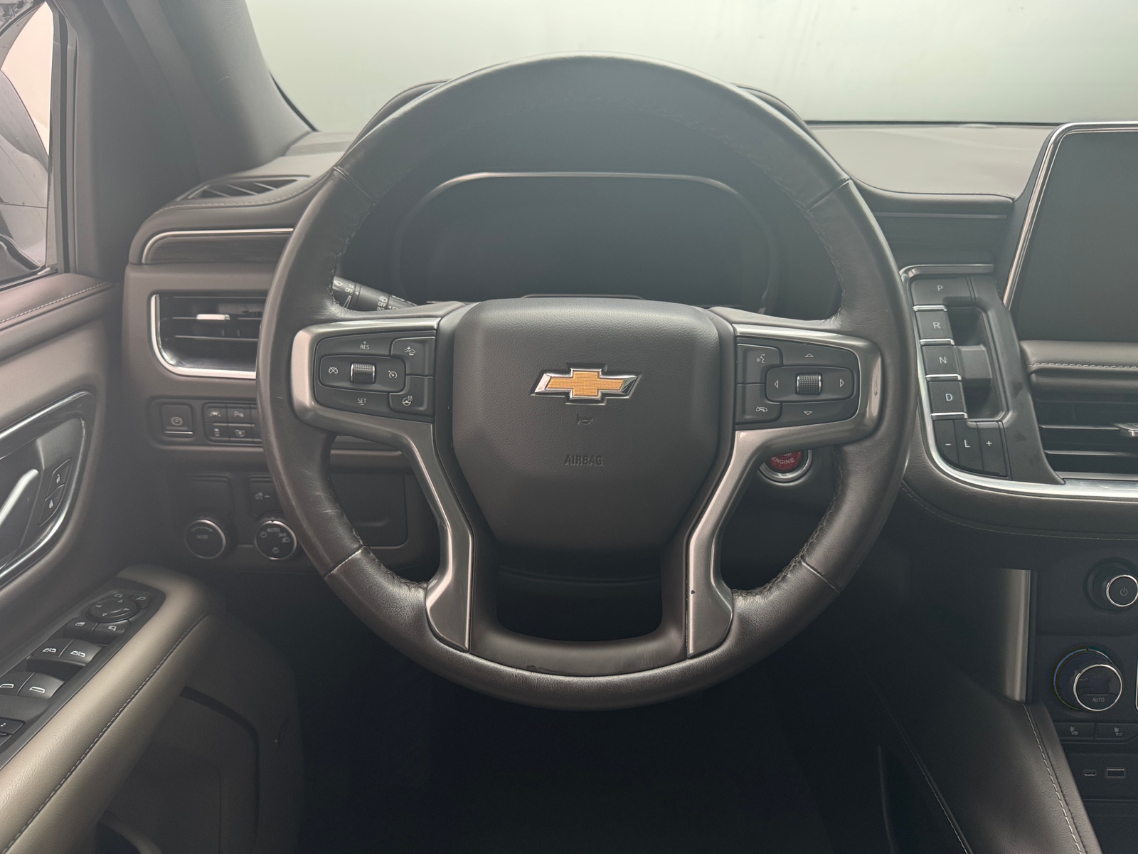 Thumbnail: 2022 Chevrolet Tahoe - 5