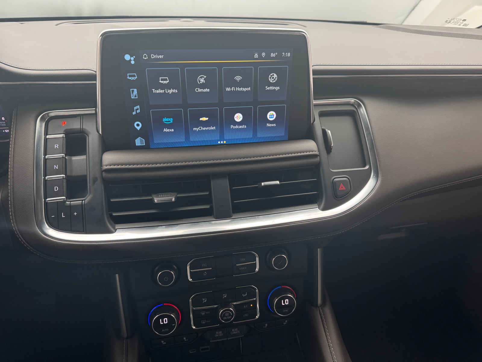 Thumbnail: 2022 Chevrolet Tahoe - 4