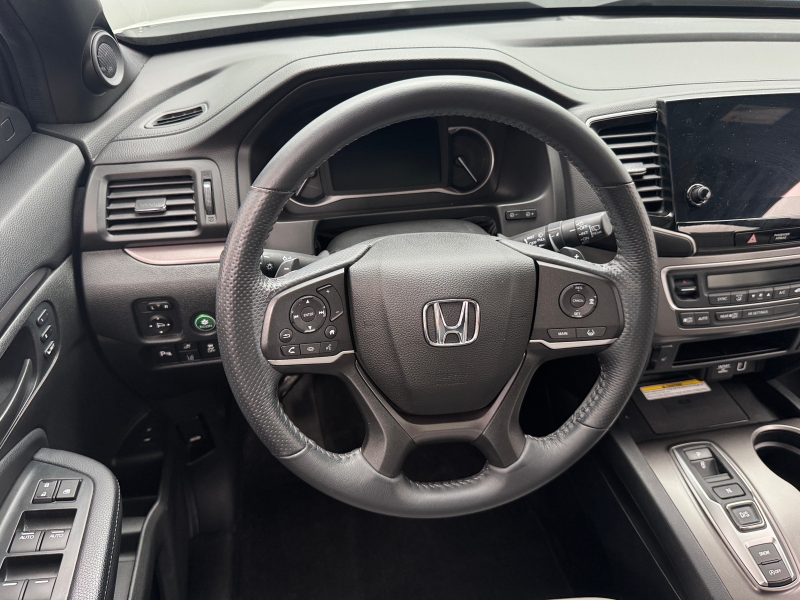 Thumbnail: 2022 Honda Passport - 4