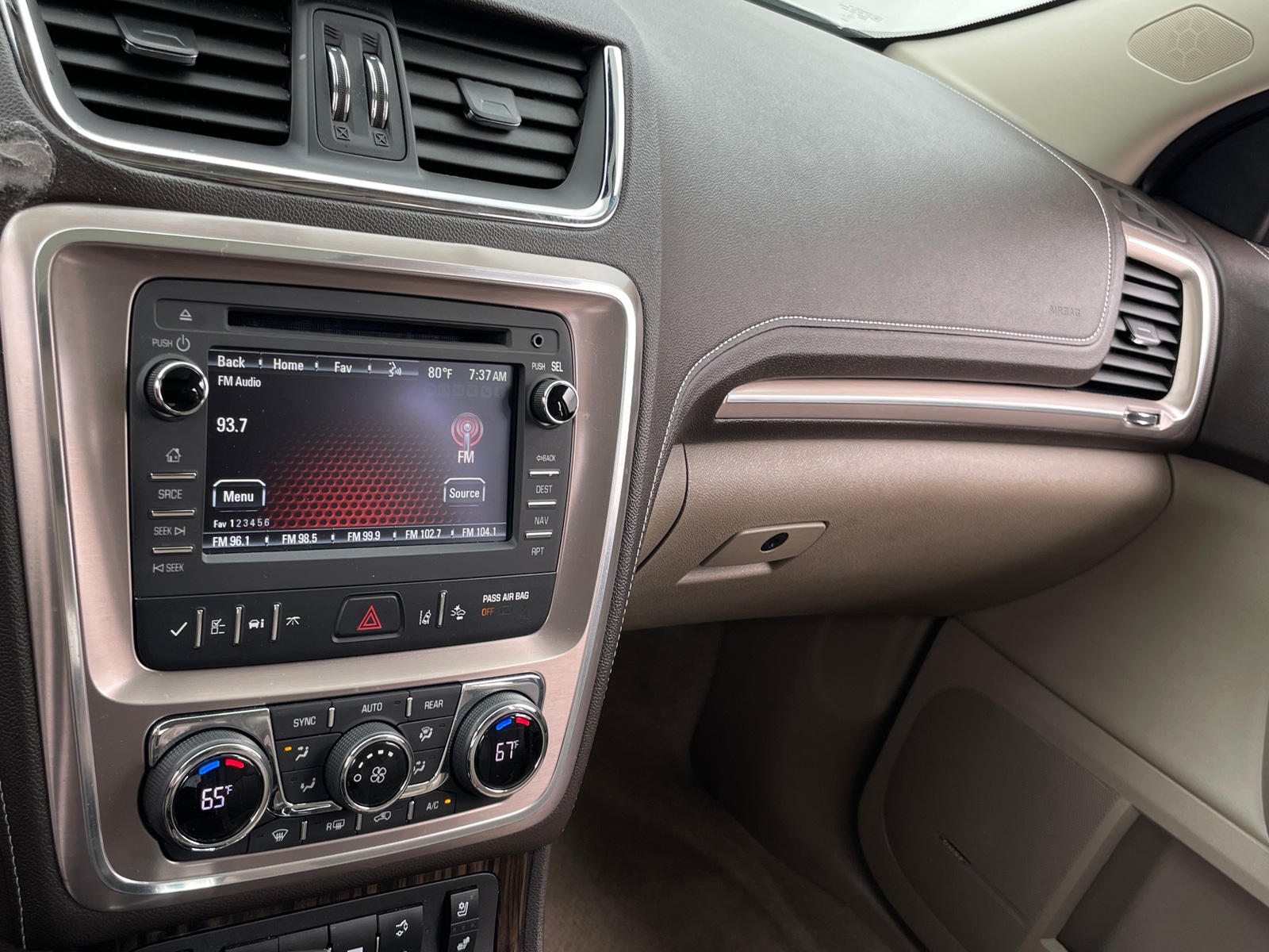 Thumbnail: 2014 GMC Acadia - 3