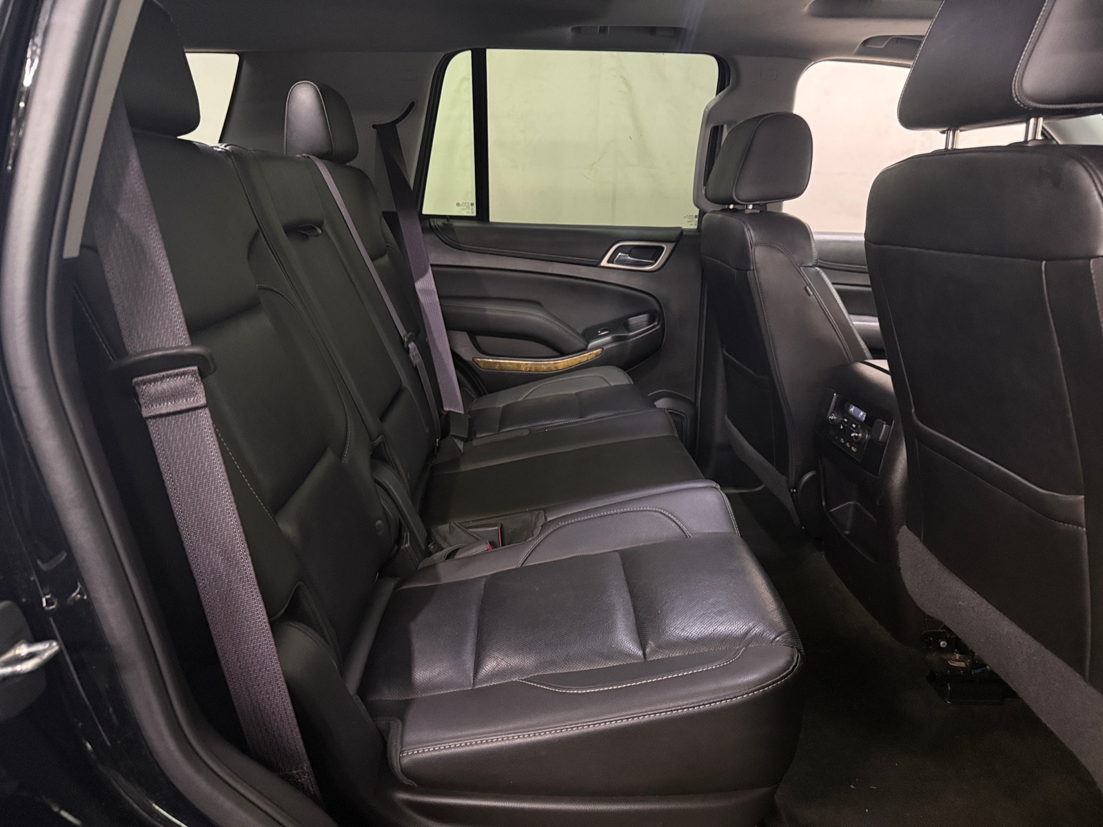 Thumbnail: 2017 GMC Yukon - 5
