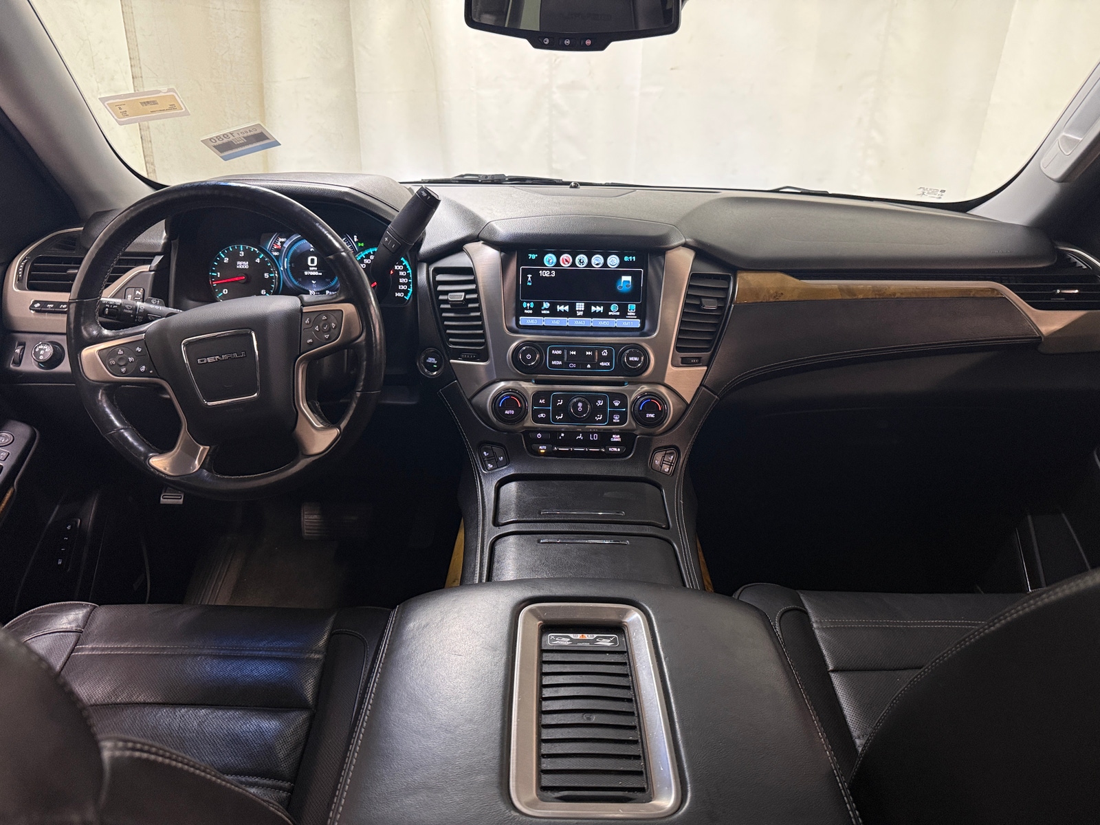 Thumbnail: 2017 GMC Yukon - 2